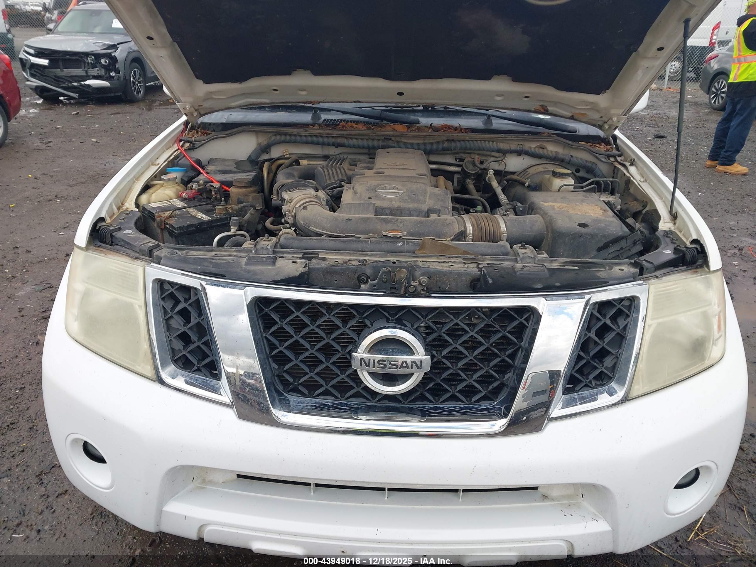 NISSAN PATHFINDER image 10
