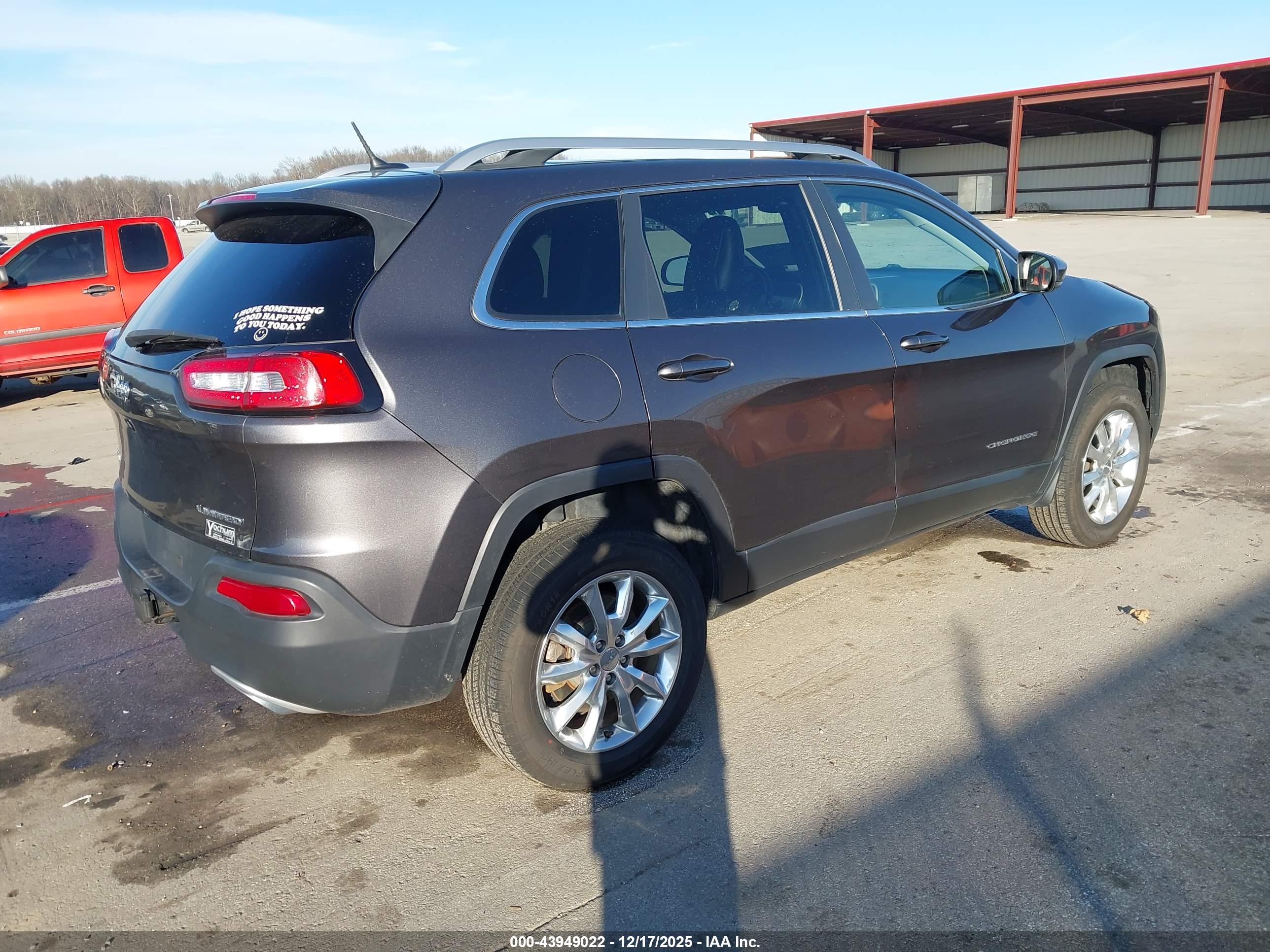 JEEP CHEROKEE image 4