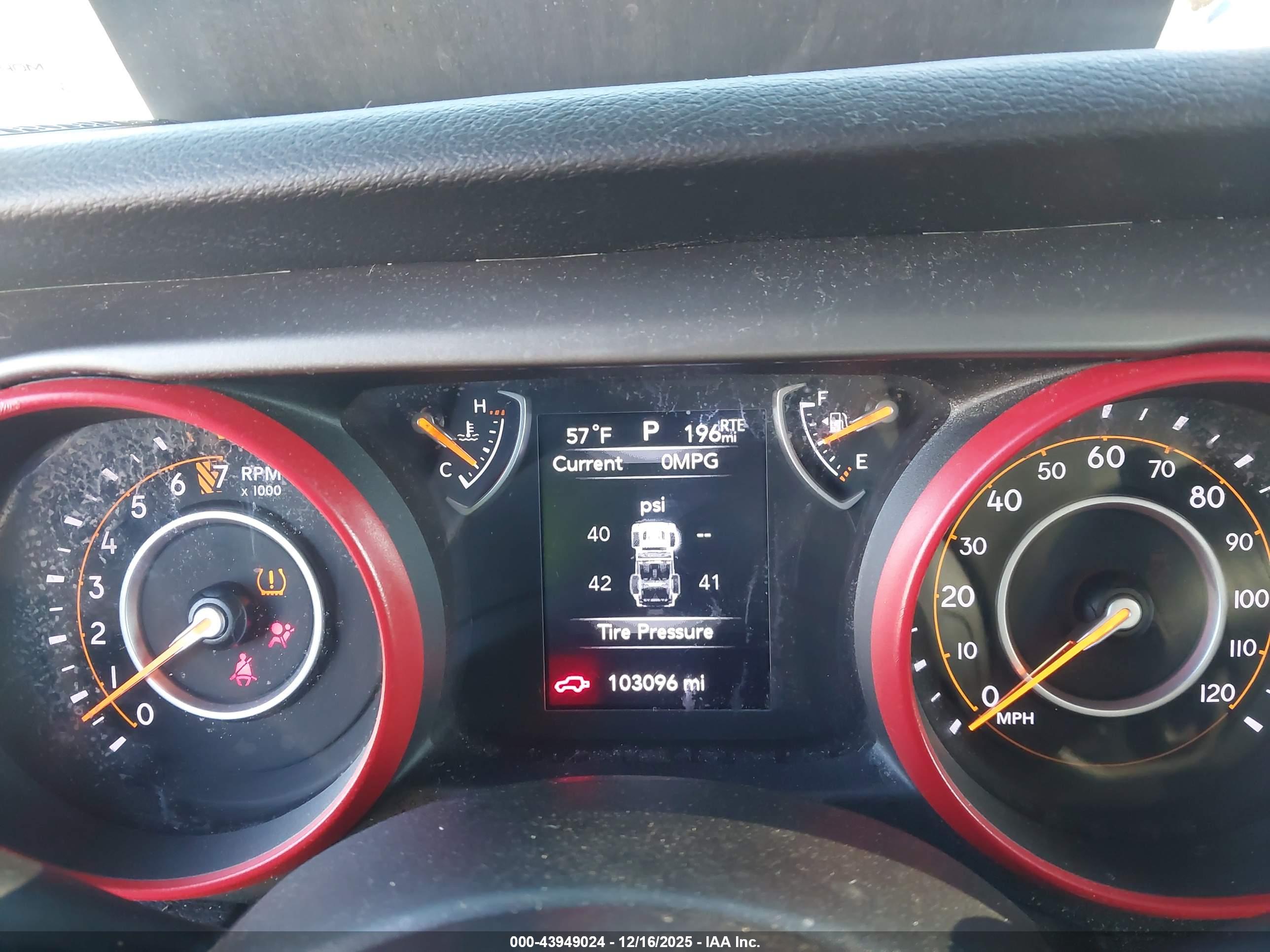 JEEP WRANGLER image 7