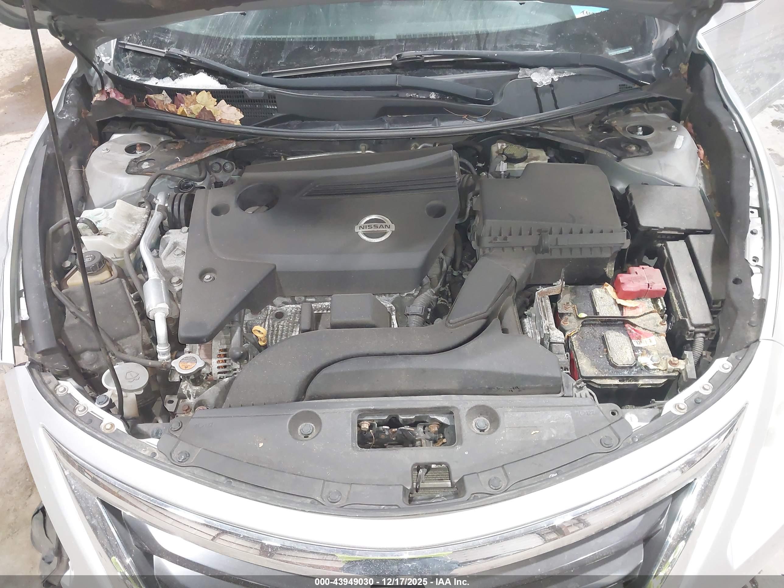 NISSAN ALTIMA image 10