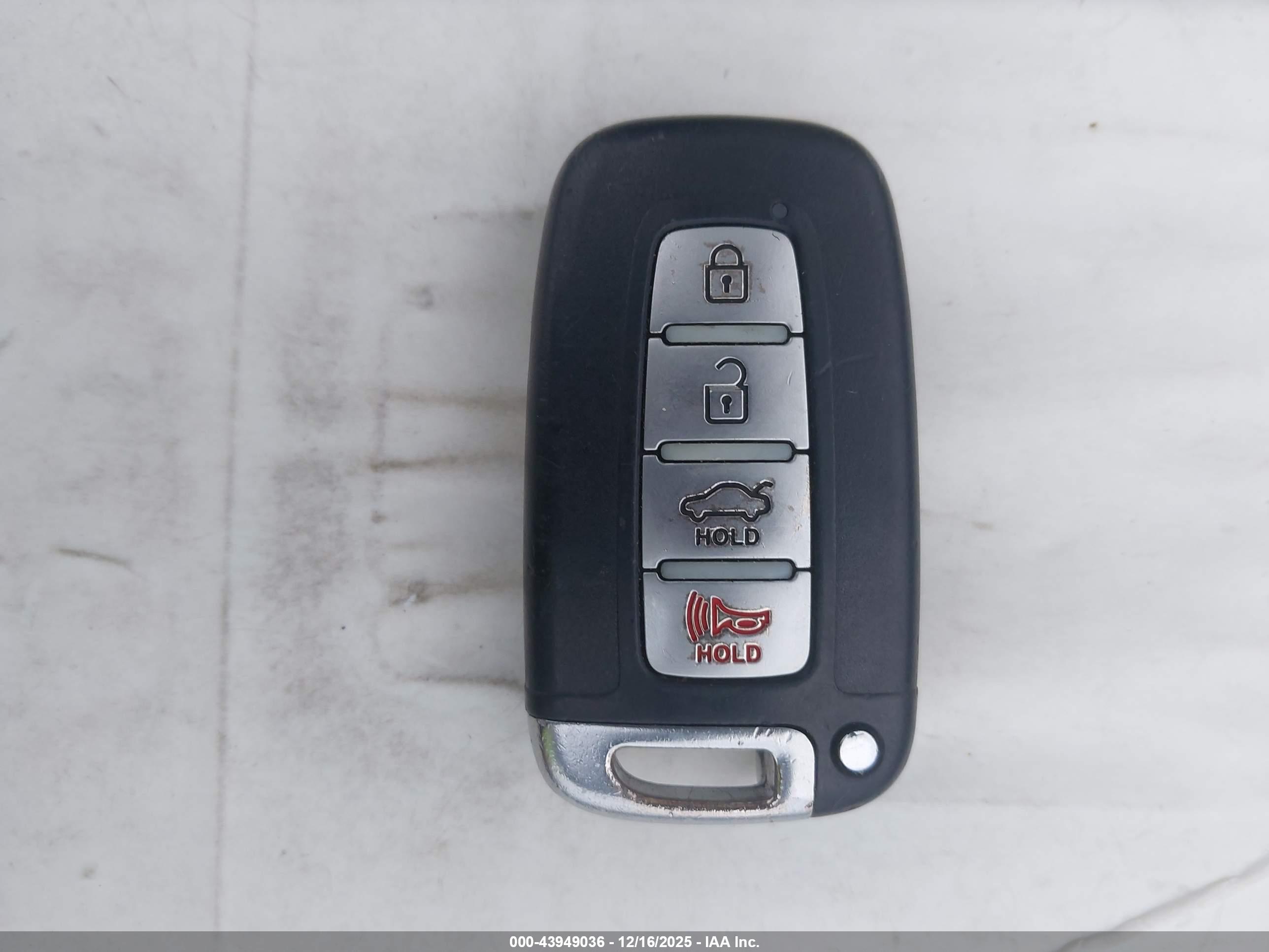 HYUNDAI SONATA image 11