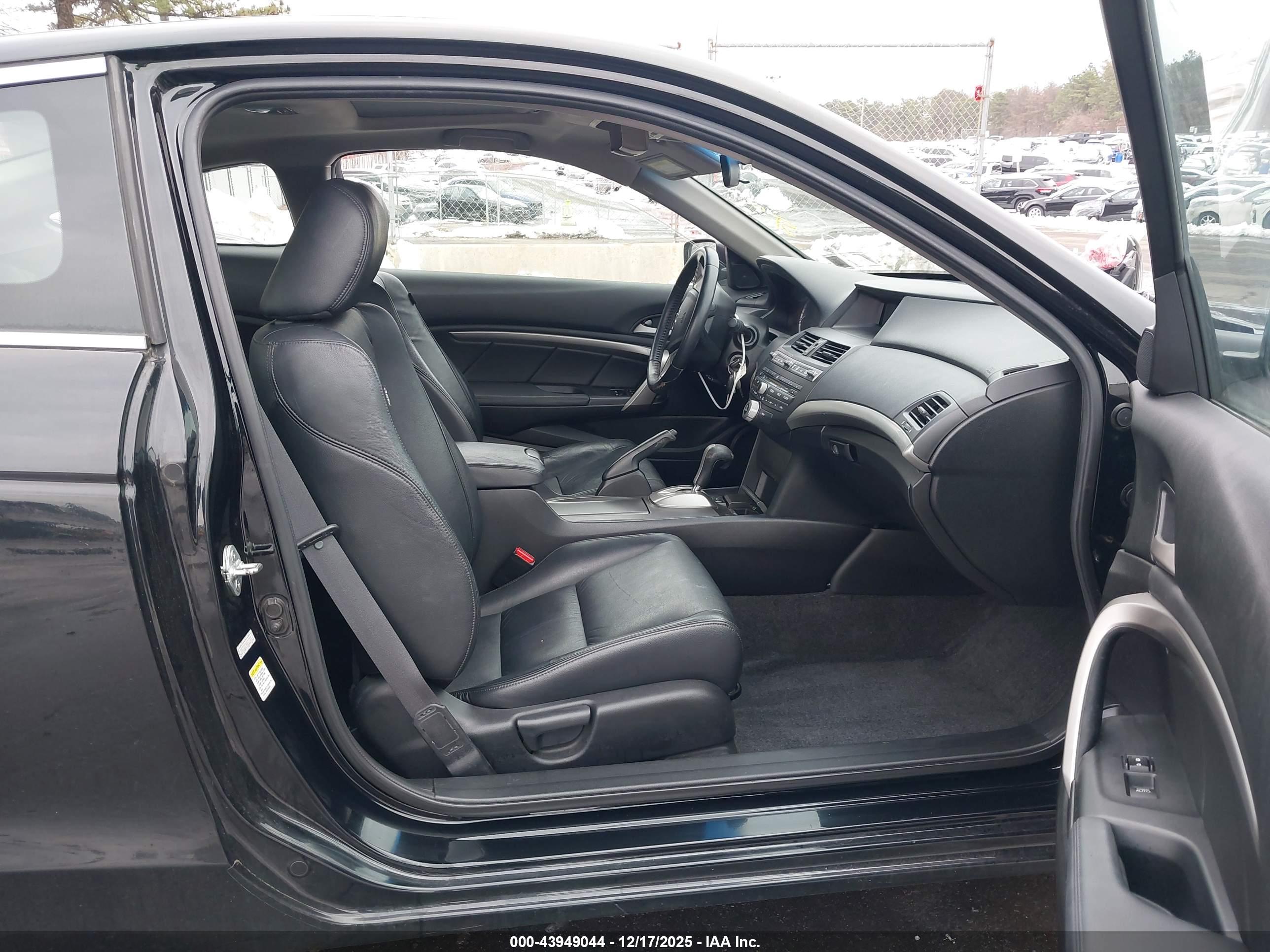 HONDA ACCORD image 5