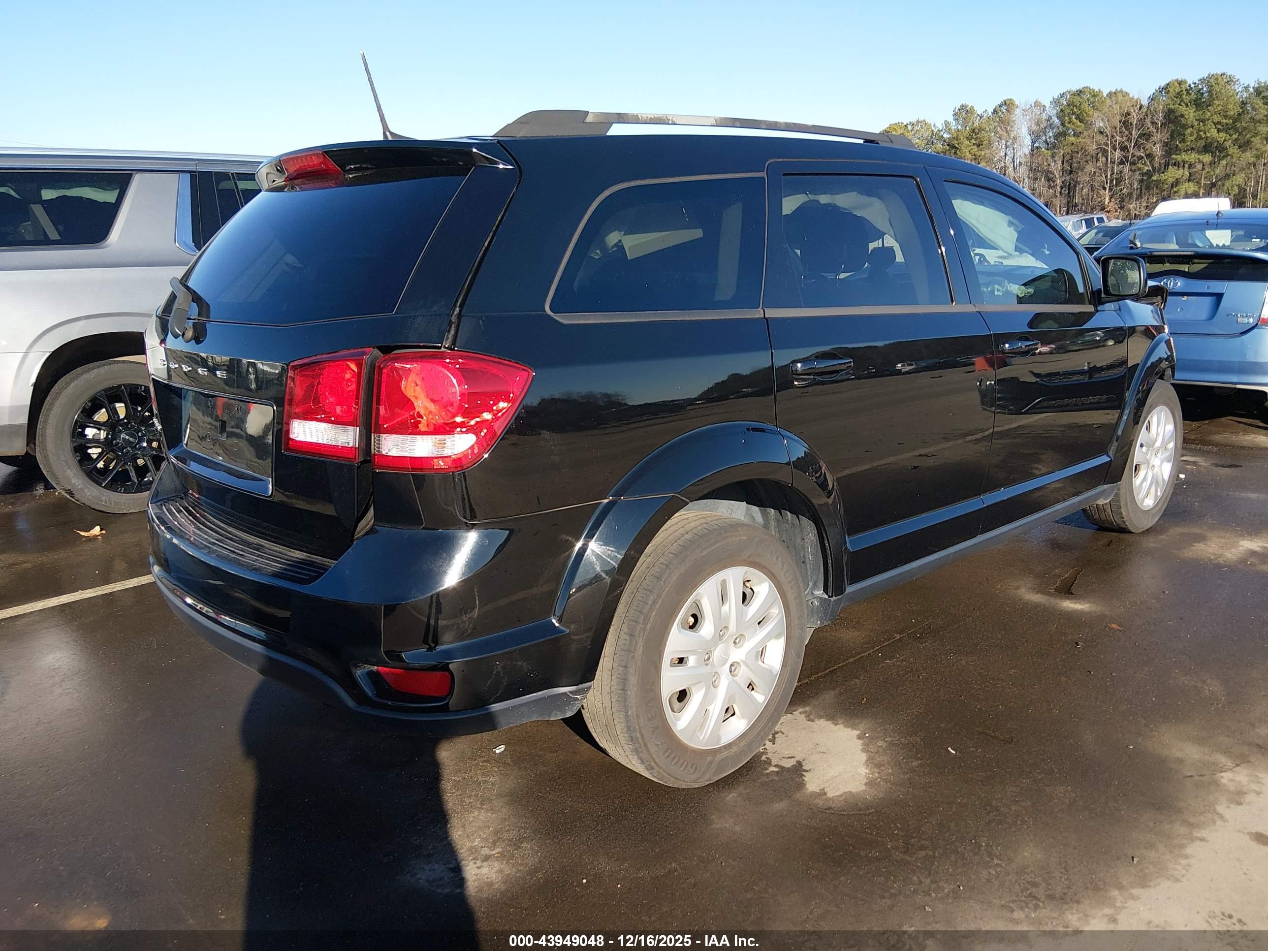 DODGE JOURNEY image 4