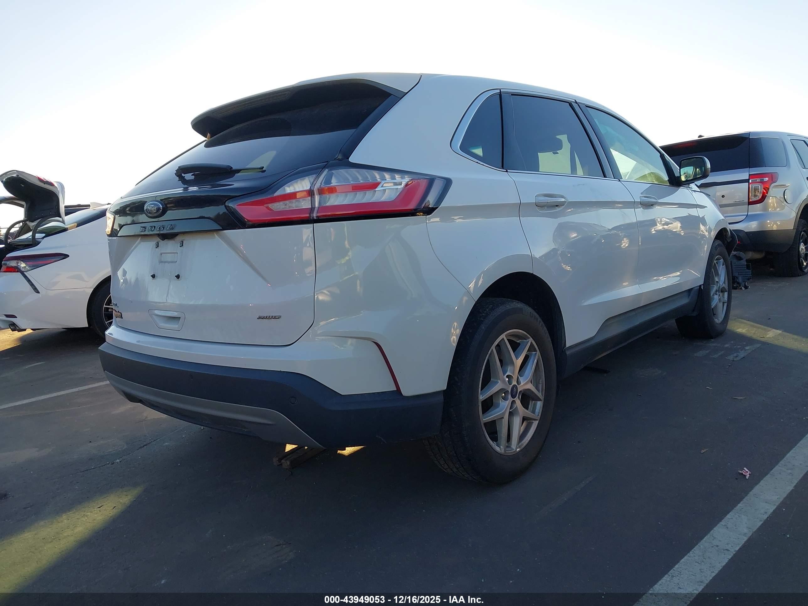 FORD EDGE image 4