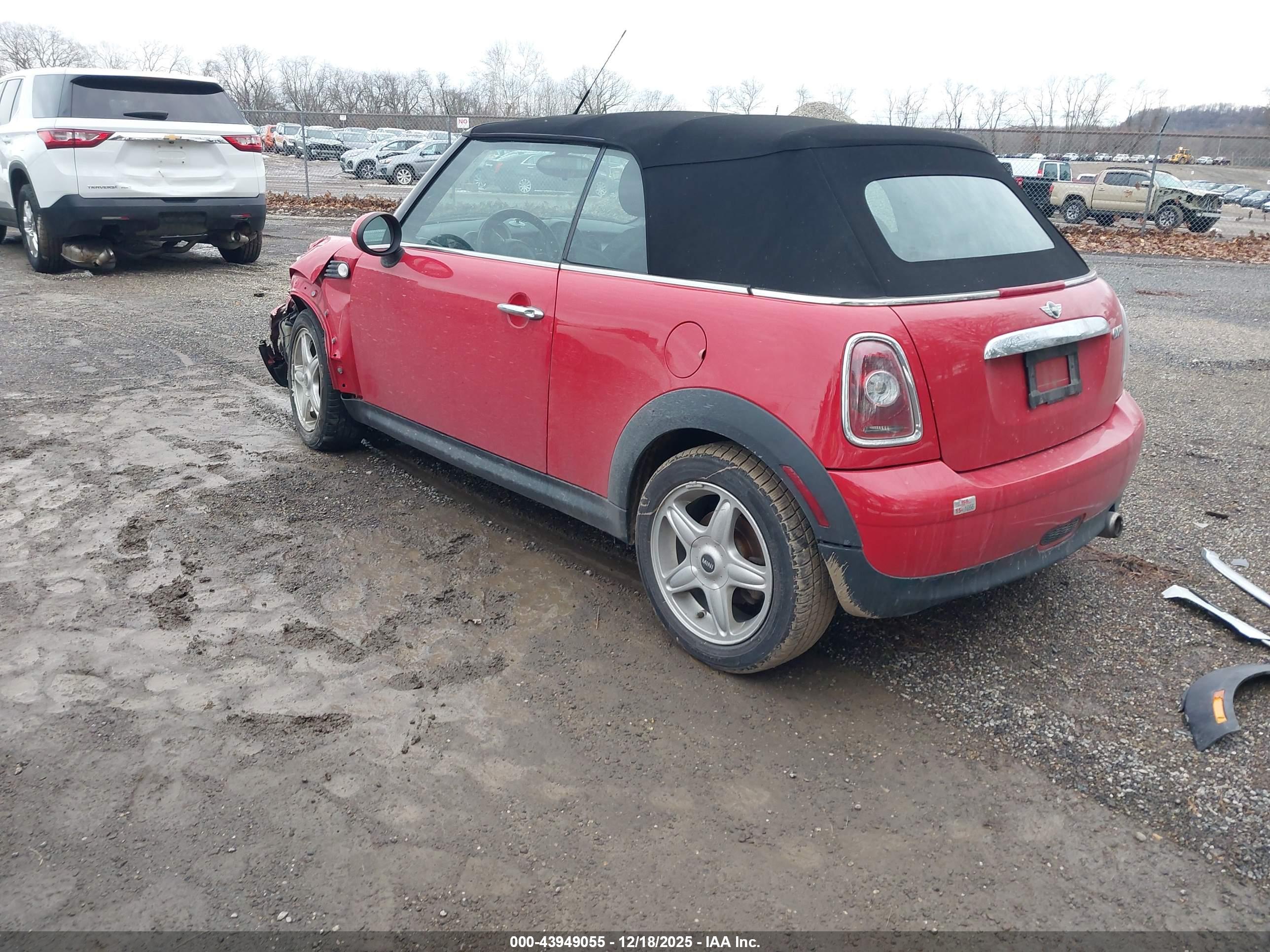 MINI COOPER image 3