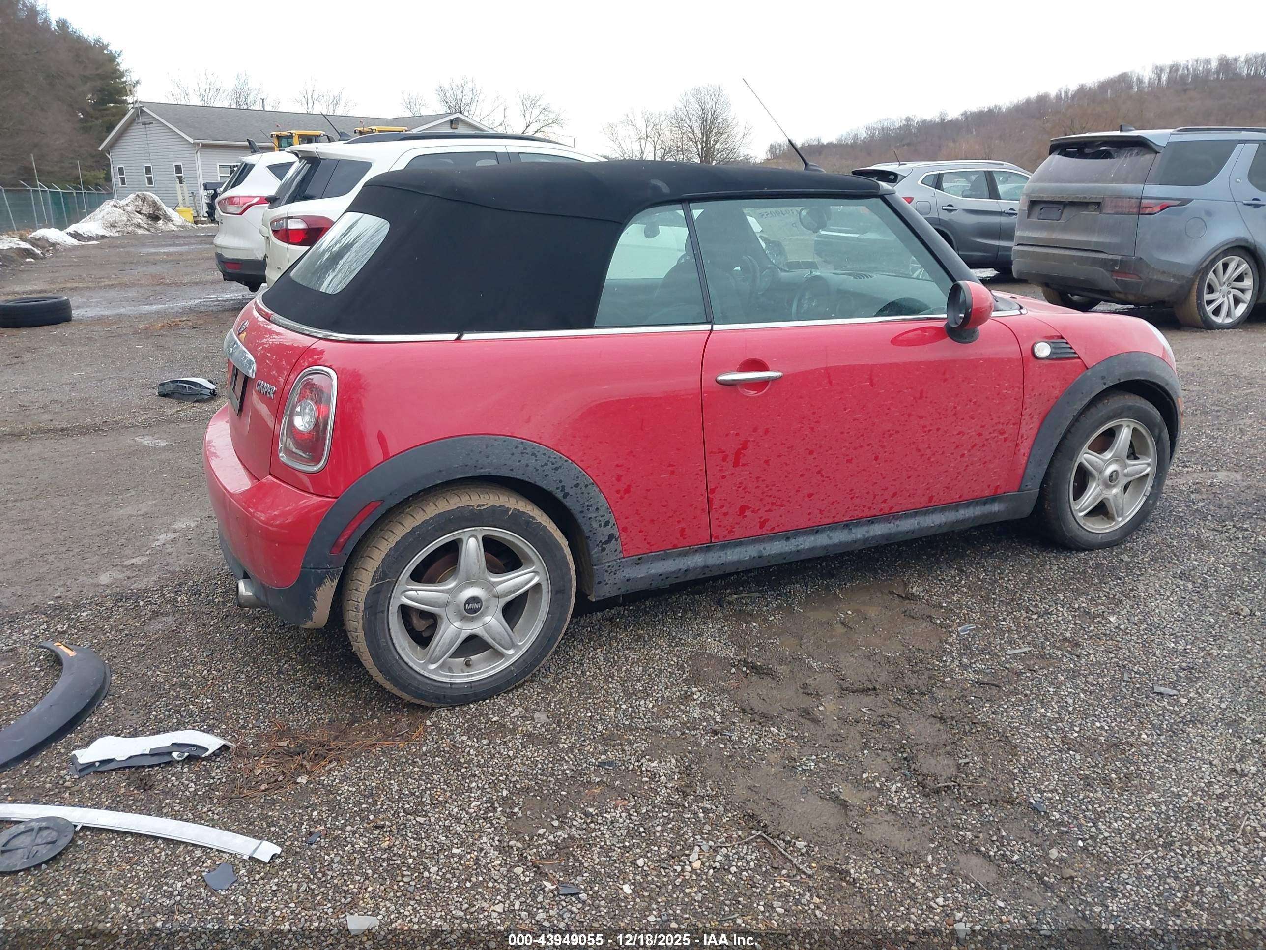 MINI COOPER image 4
