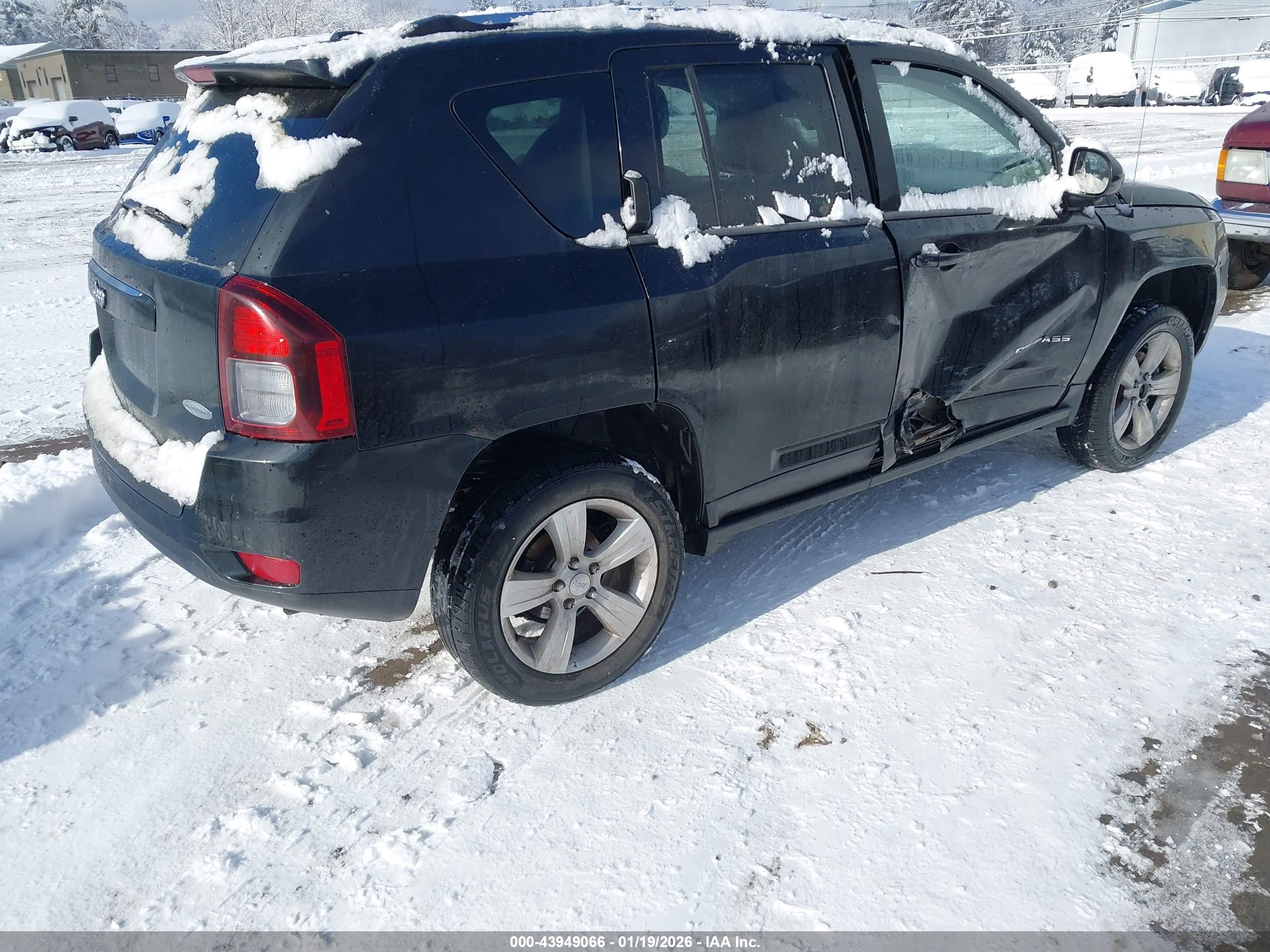 JEEP COMPASS image 4