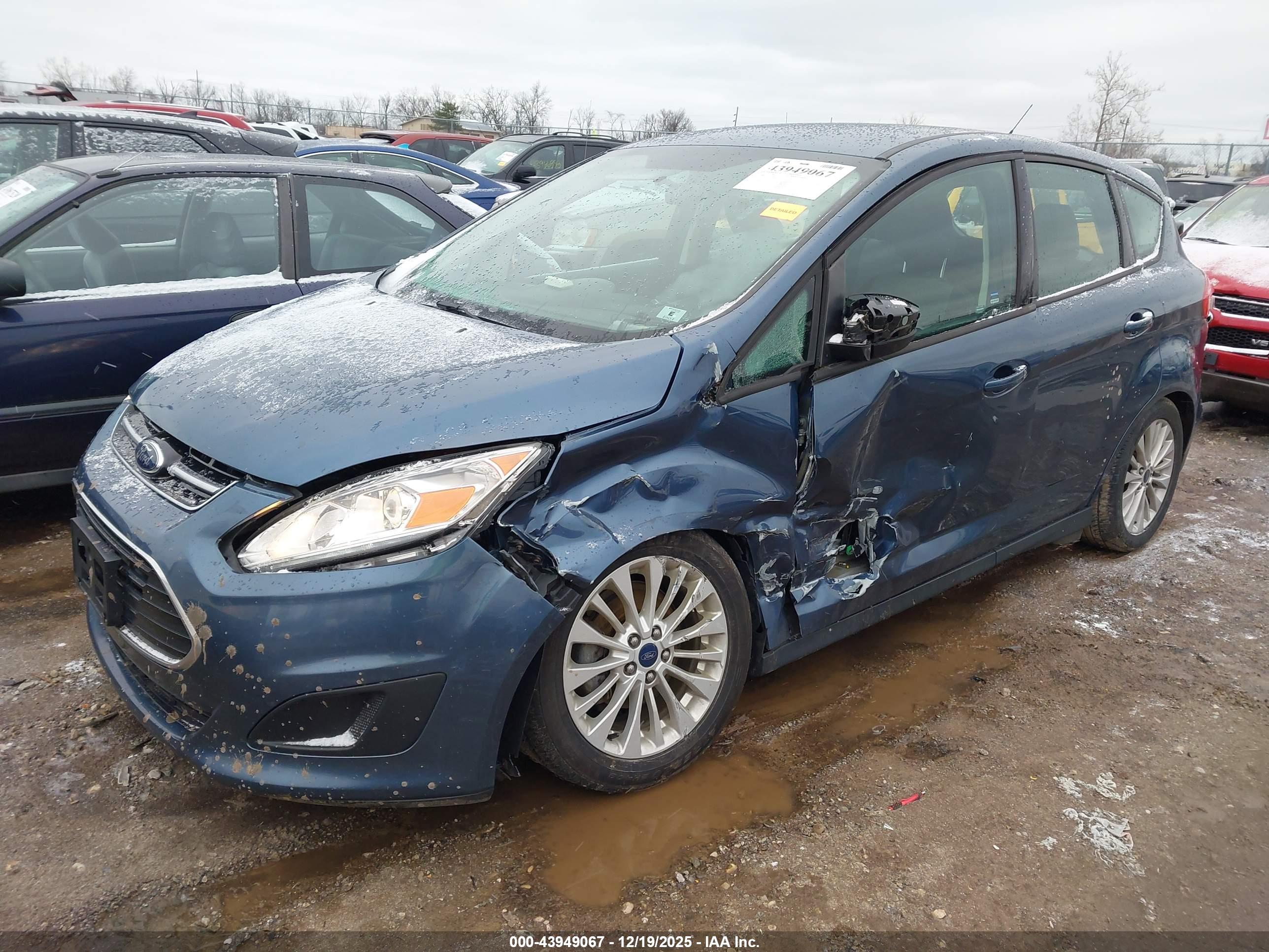 FORD C-MAX image 2