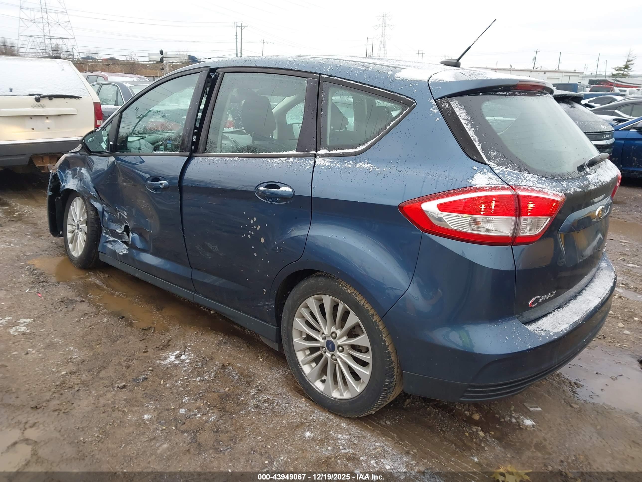 FORD C-MAX image 3