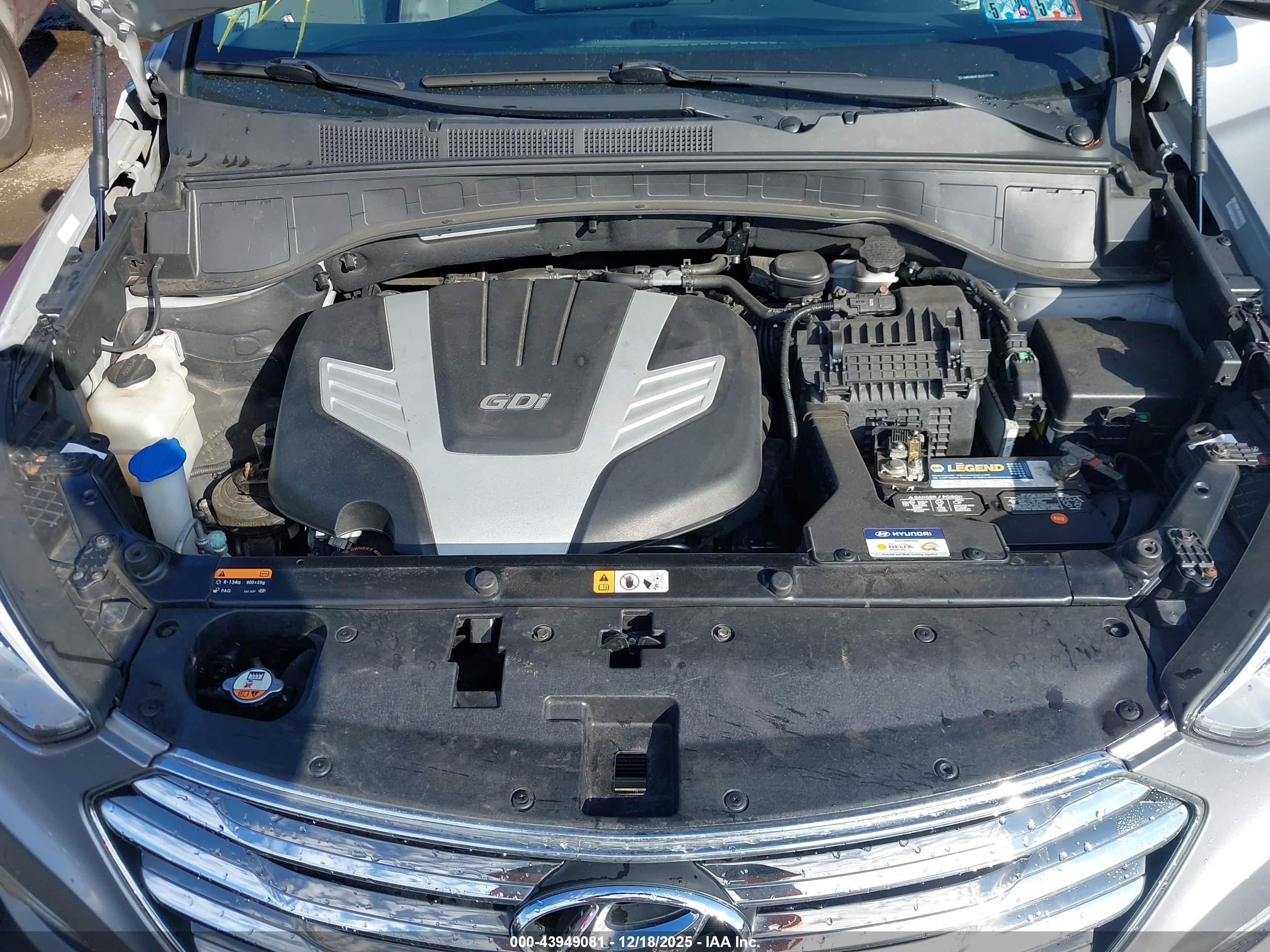 HYUNDAI SANTA image 10