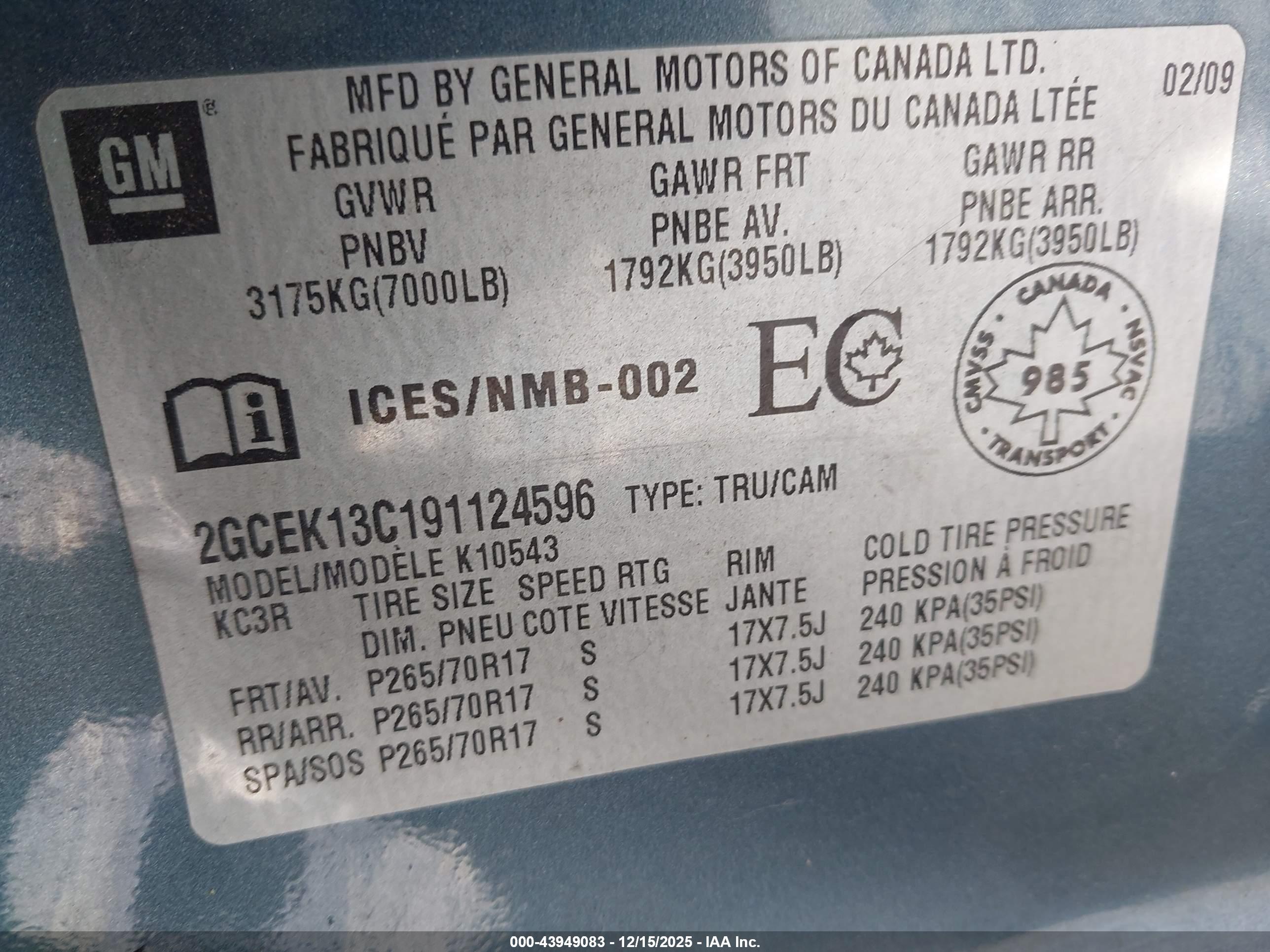 CHEVROLET SILVERADO image 9