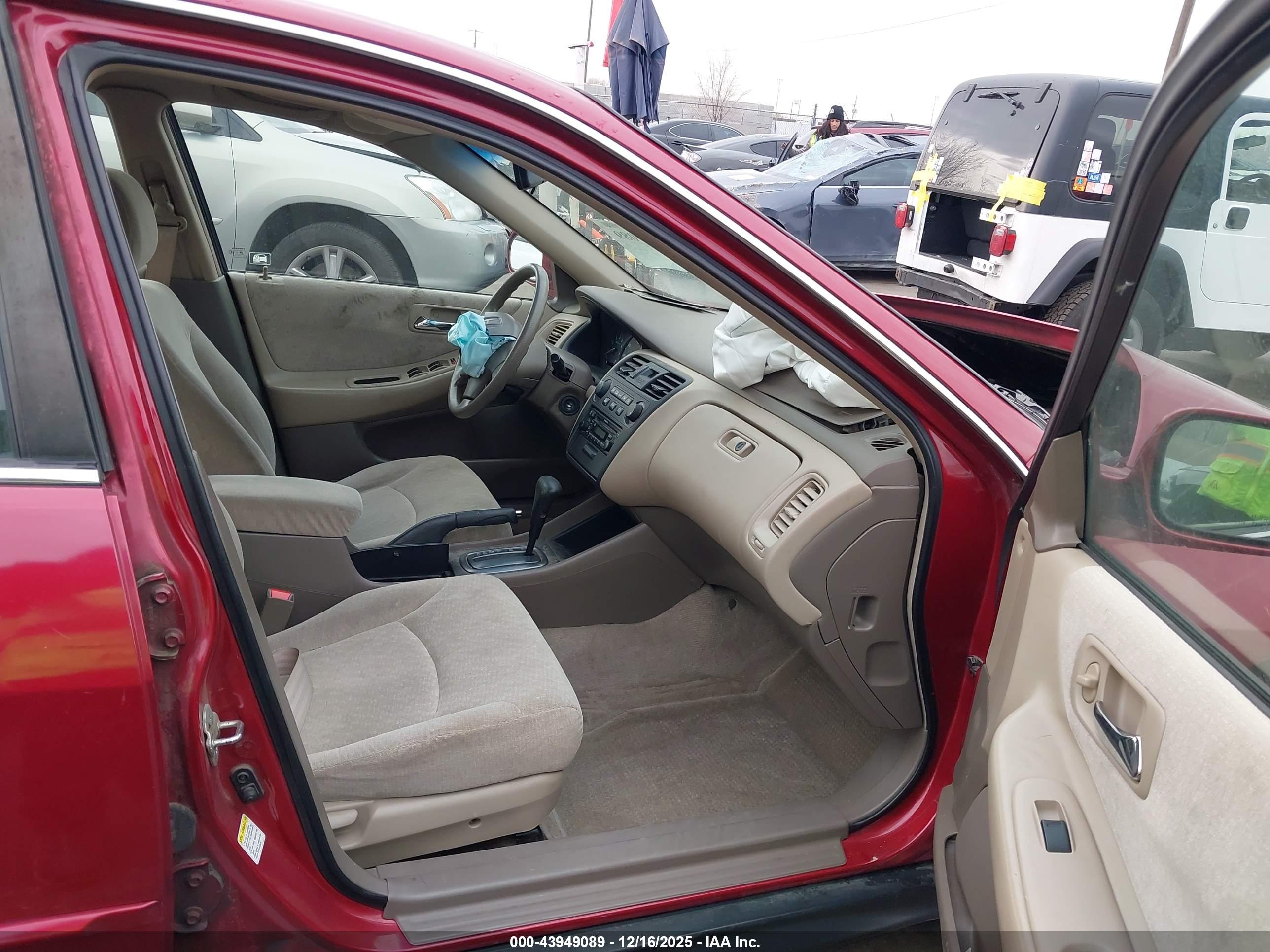 HONDA ACCORD image 5