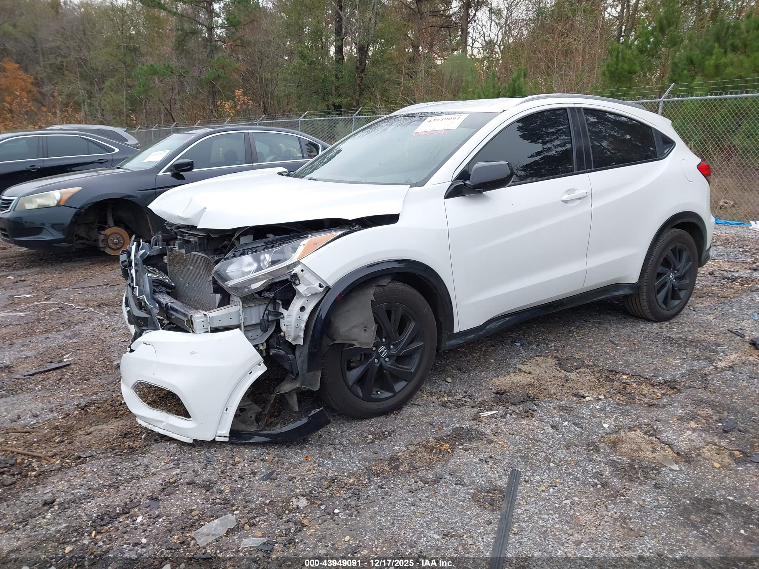 HONDA HR-V image 2