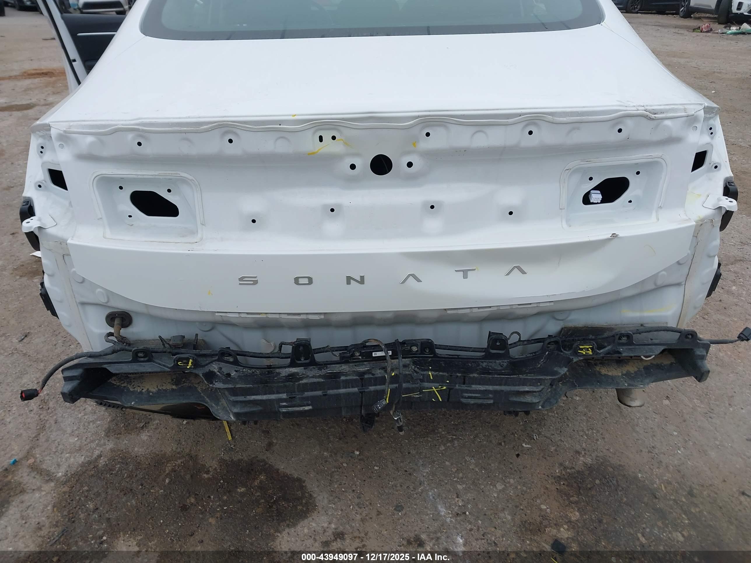 HYUNDAI SONATA image 6