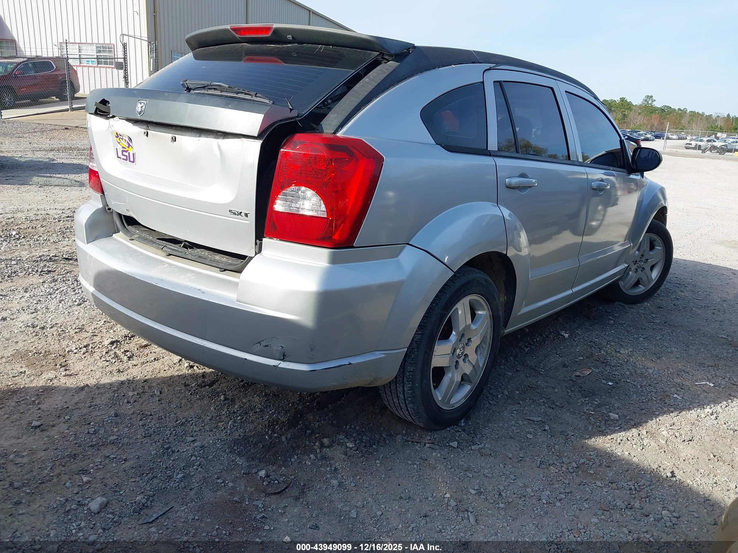 DODGE CALIBER image 4