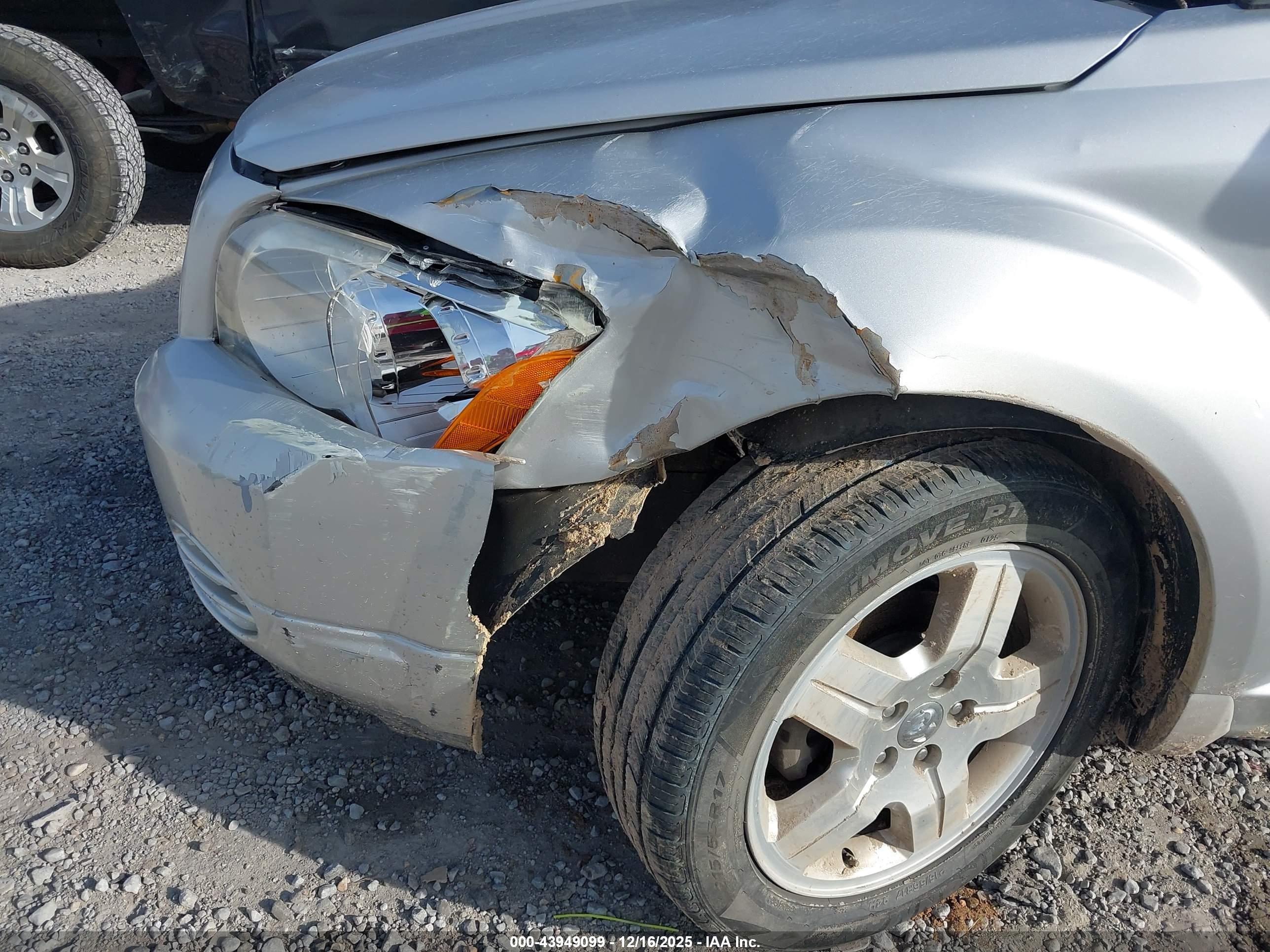 DODGE CALIBER image 6