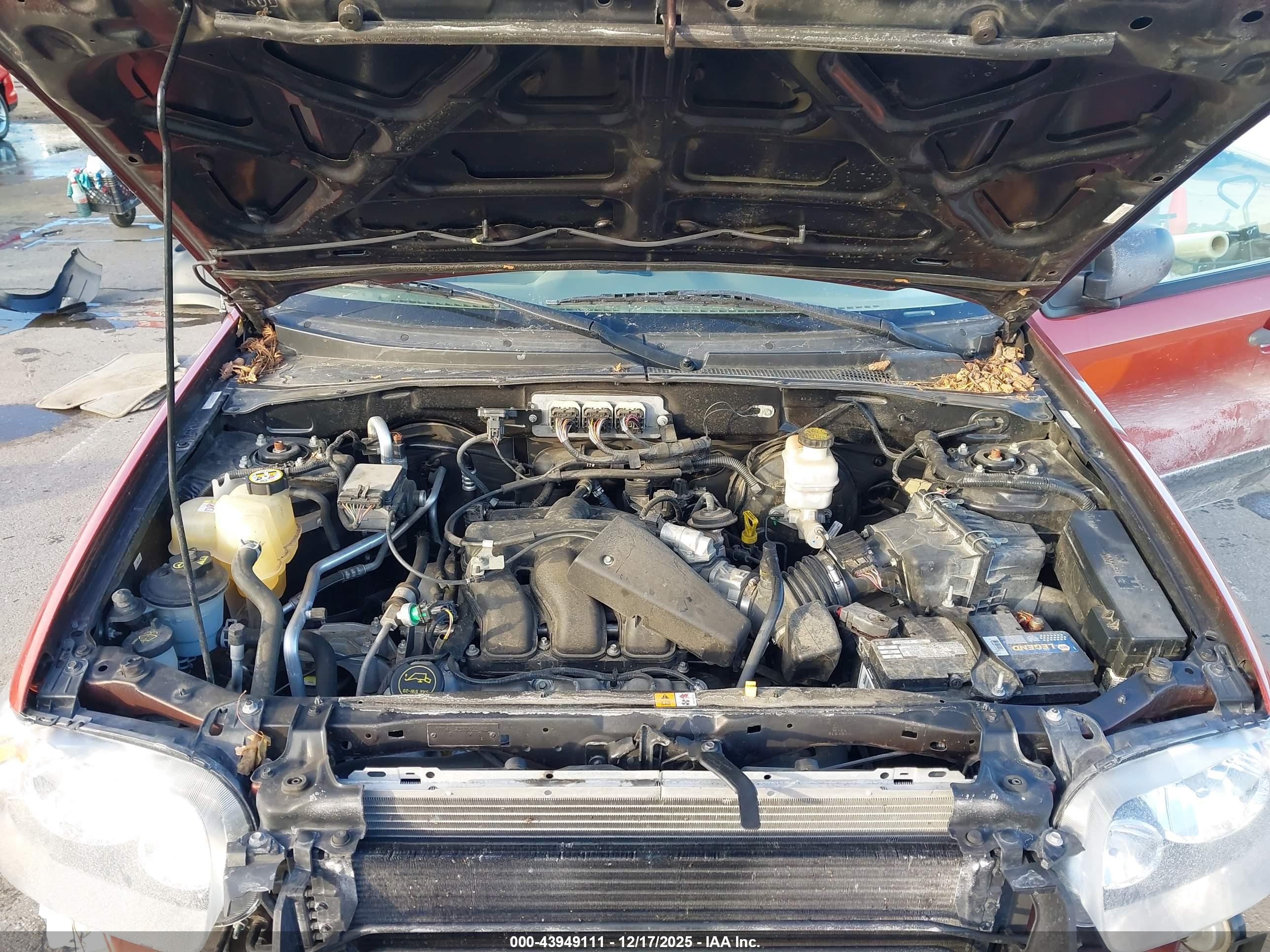 FORD ESCAPE image 10