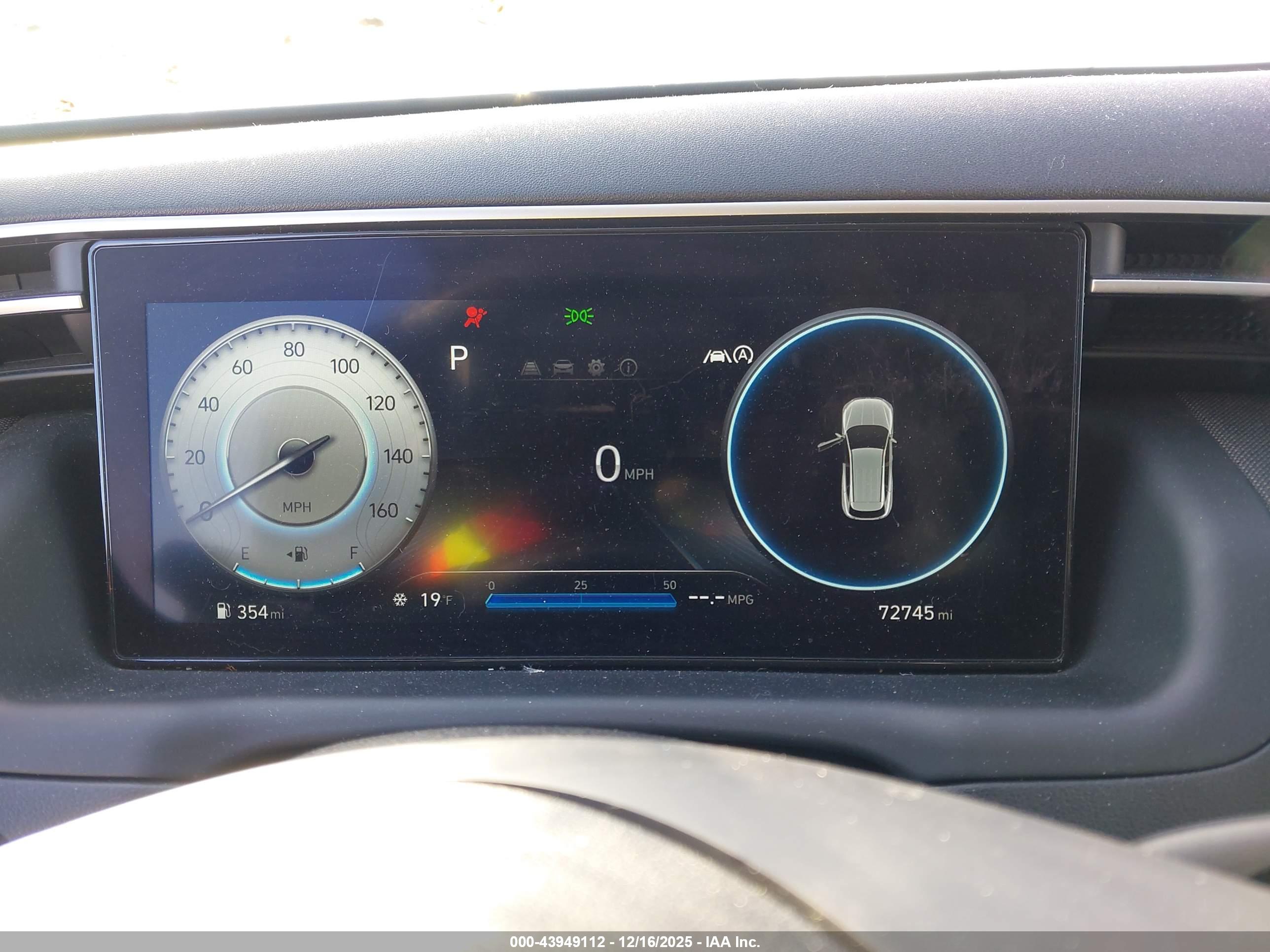HYUNDAI TUCSON image 7