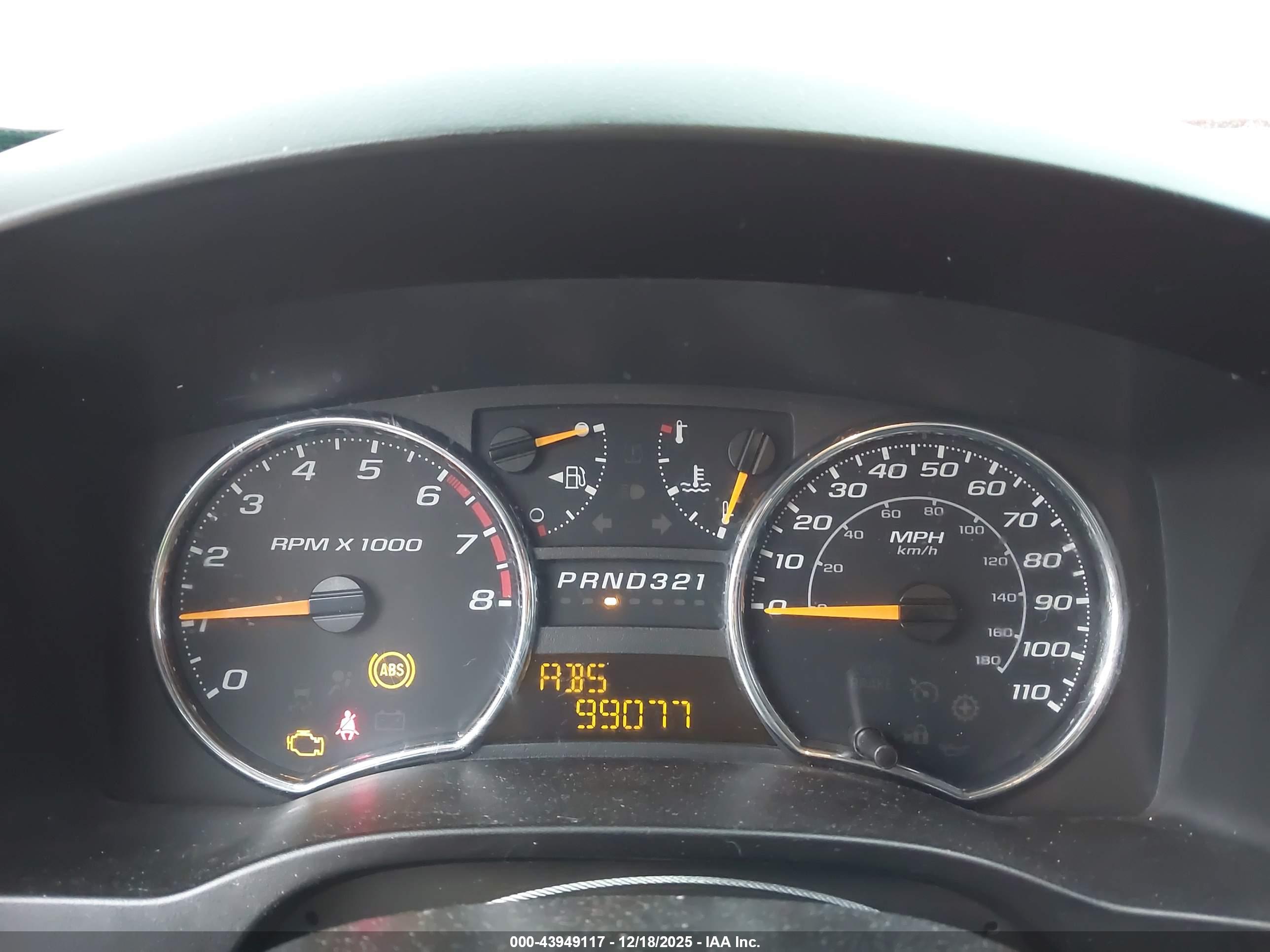 CHEVROLET COLORADO image 7