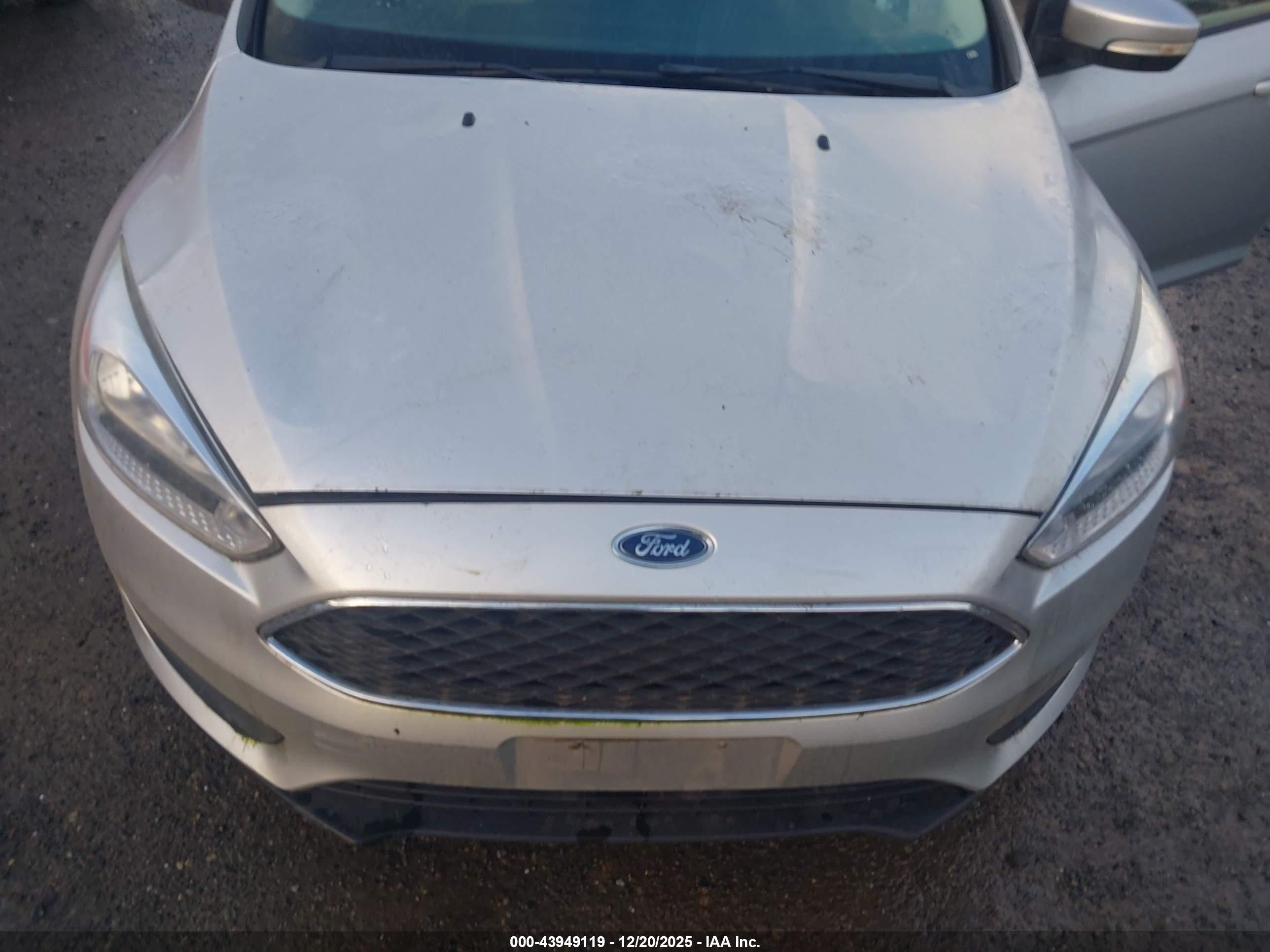 FORD FOCUS image 6