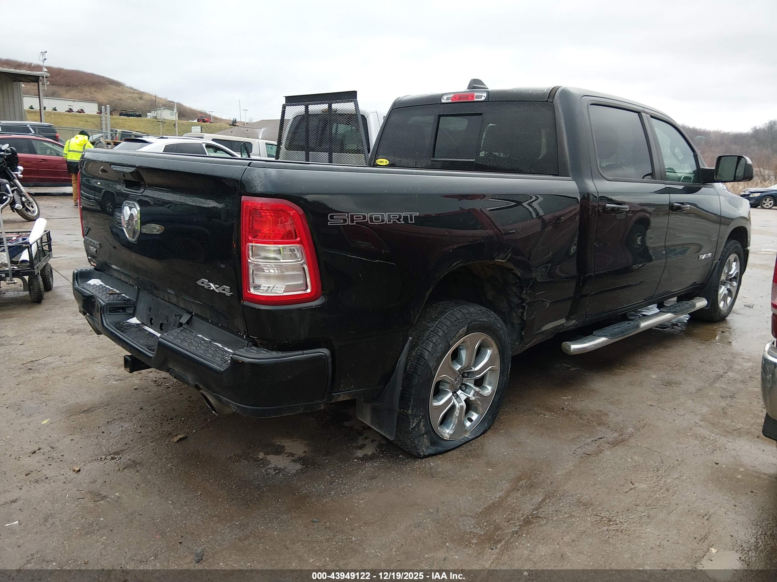 RAM 1500 image 4