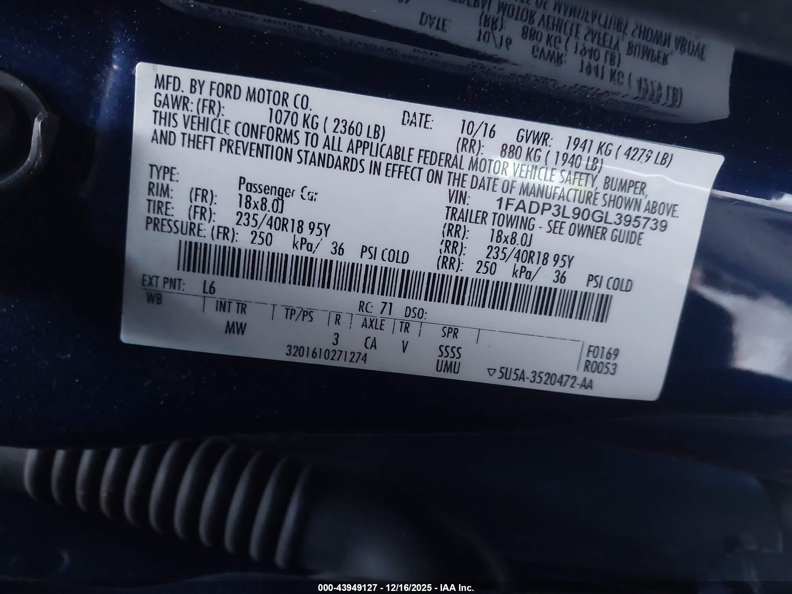 FORD FOCUS image 9