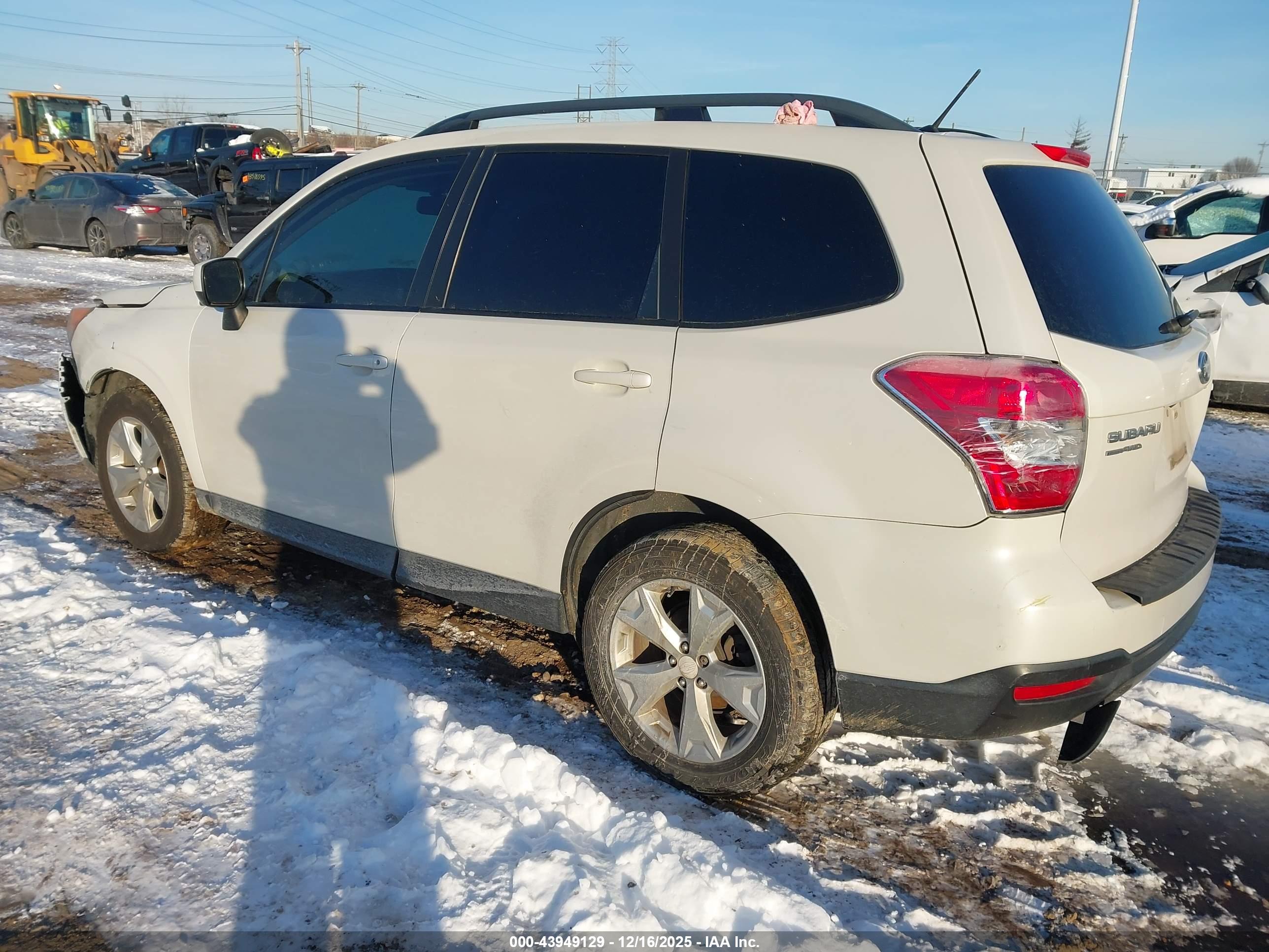 SUBARU FORESTER image 3