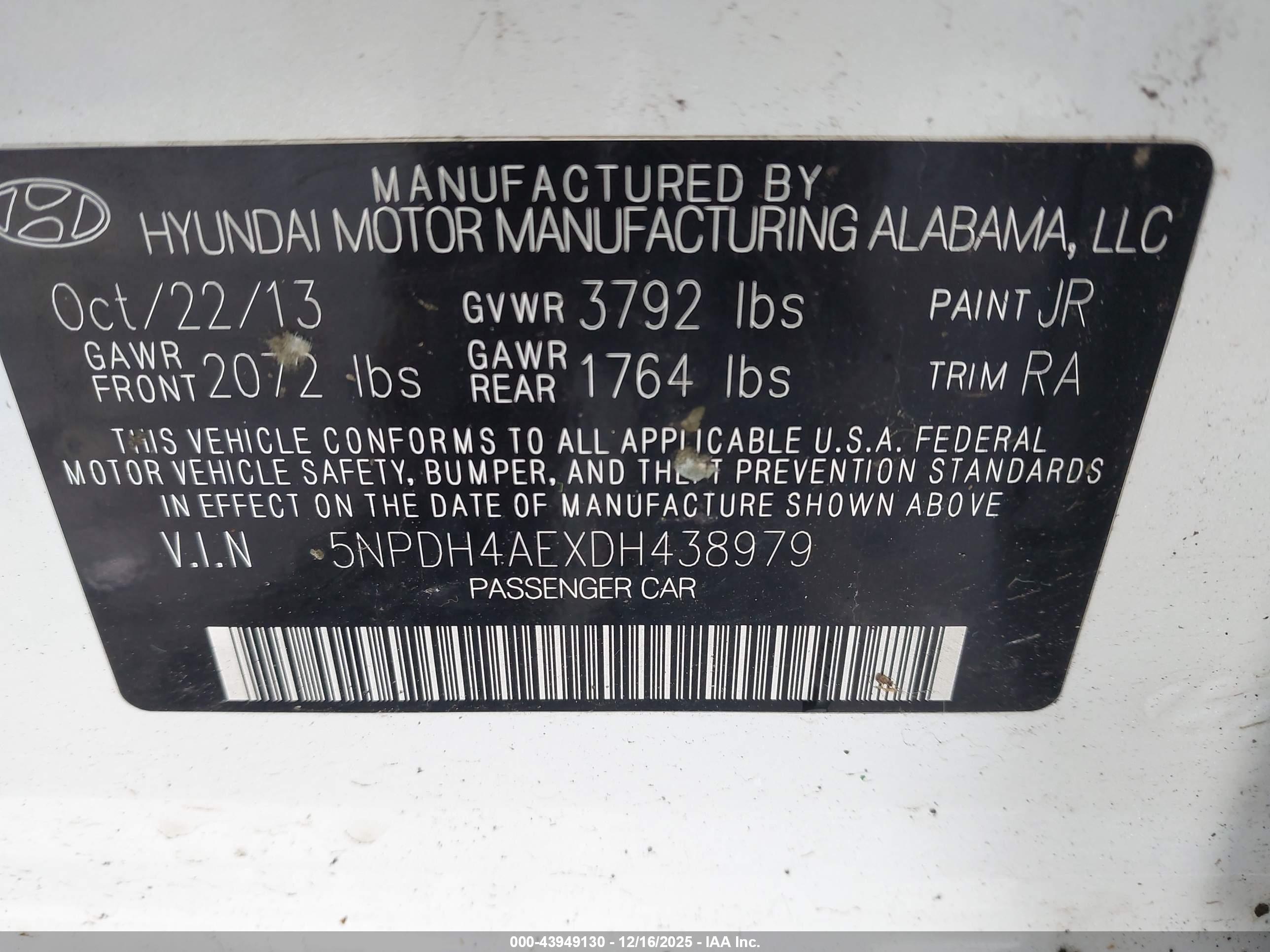 HYUNDAI ELANTRA image 9