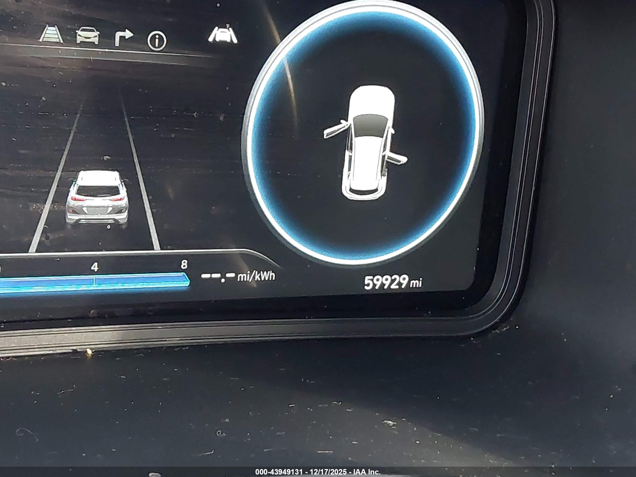 HYUNDAI KONA image 7