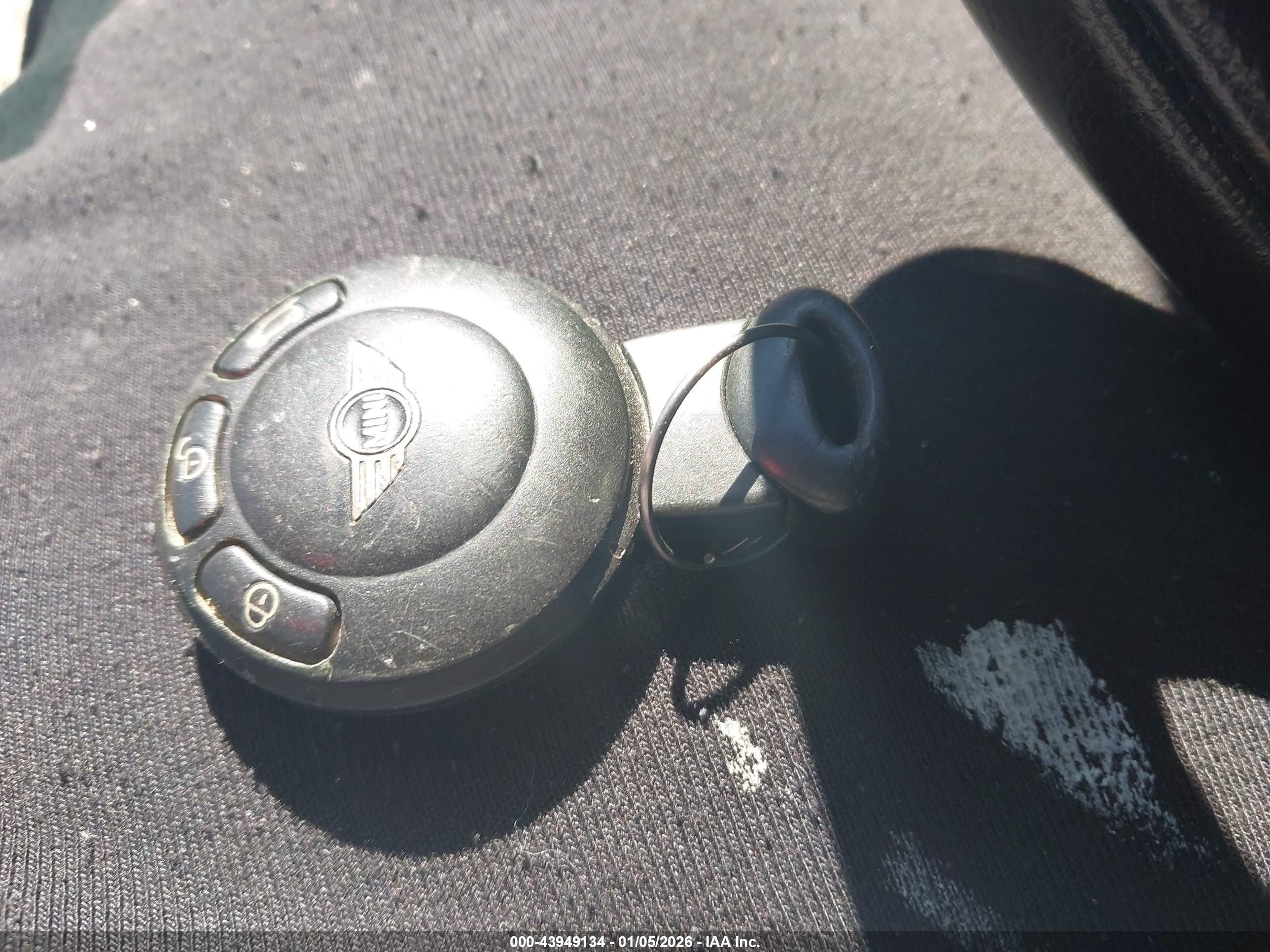 MINI COOPER image 11