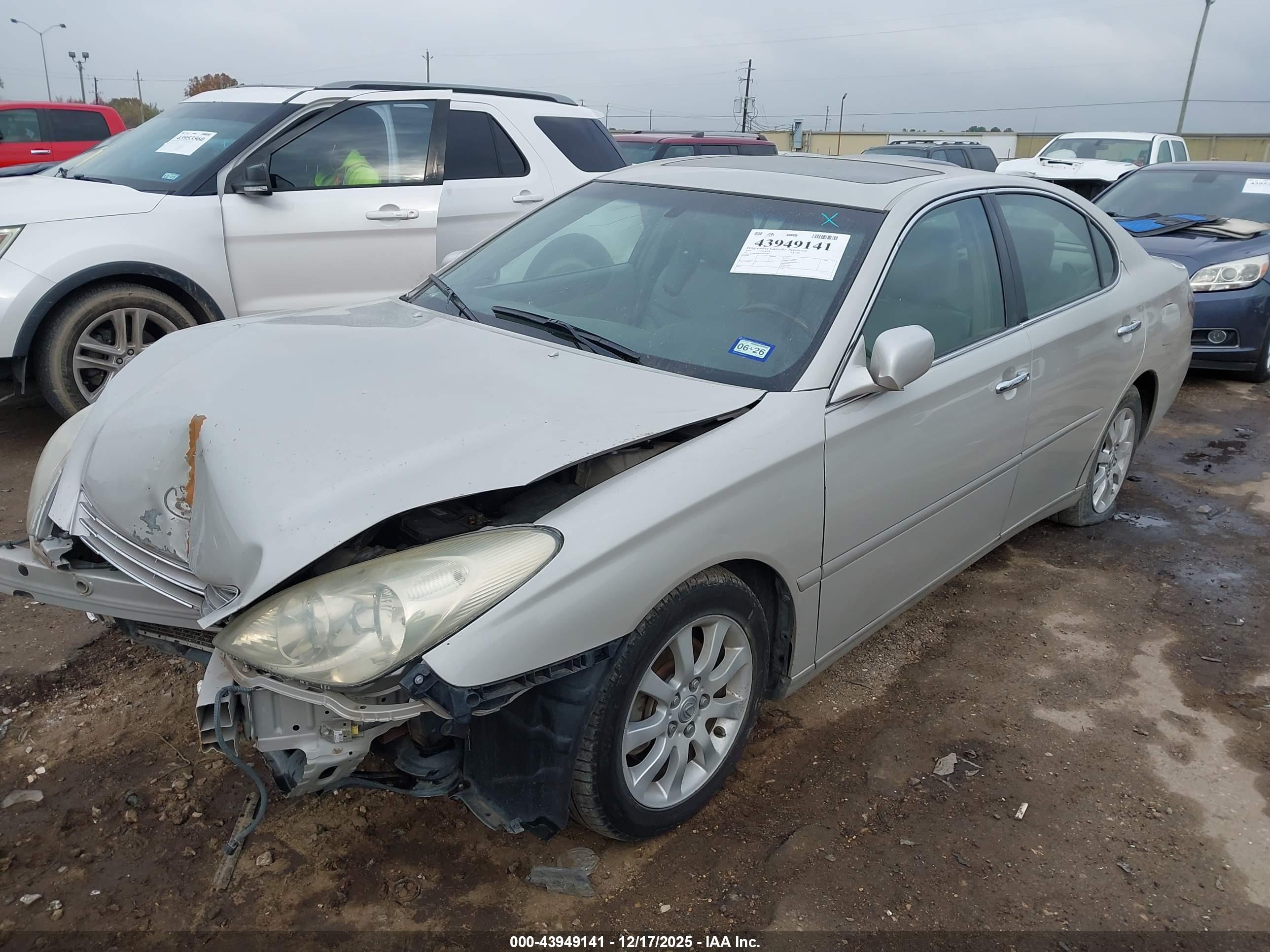 LEXUS ES image 2