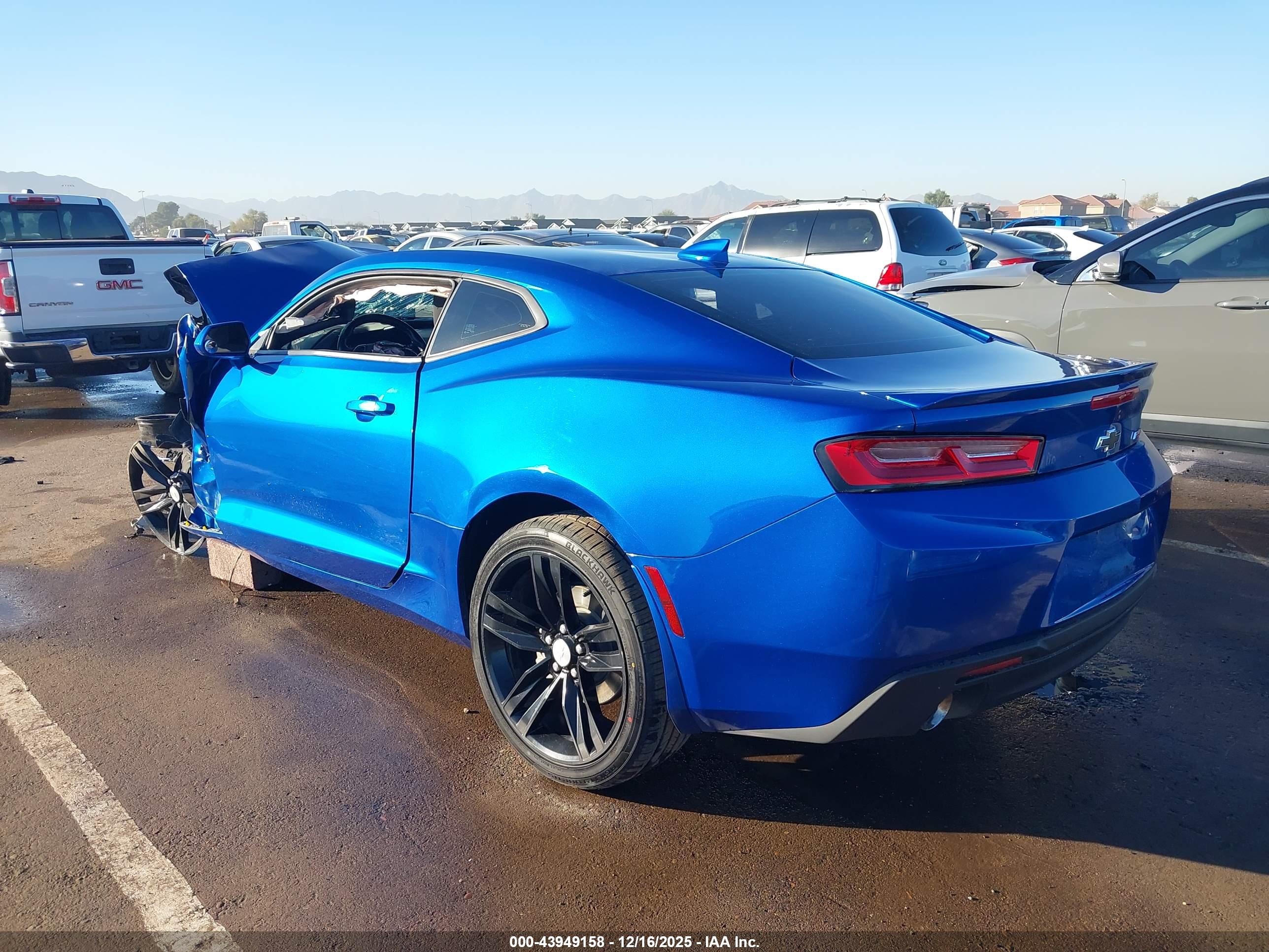 CHEVROLET CAMARO image 3