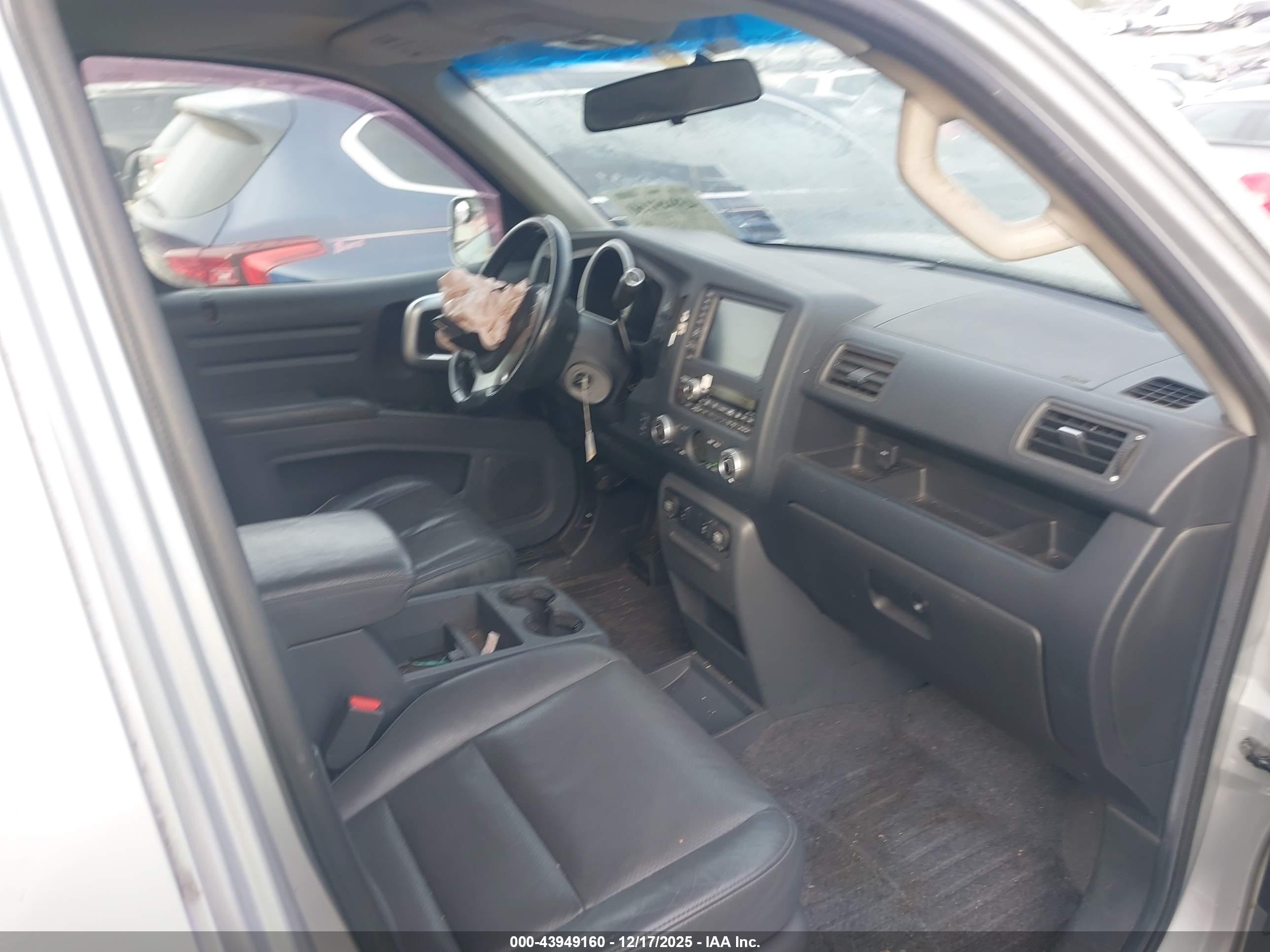 HONDA RIDGELINE image 5