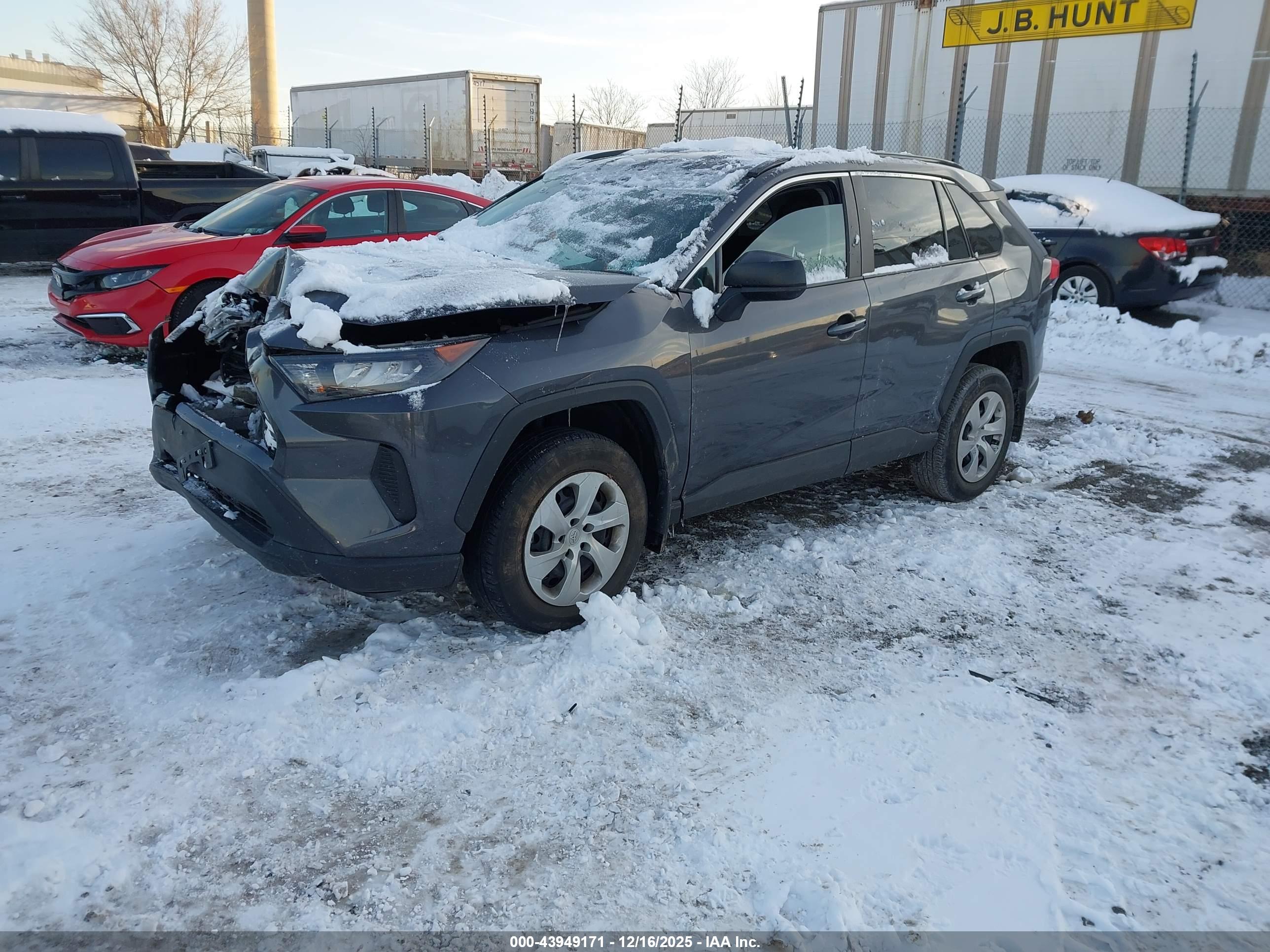 TOYOTA RAV4 image 2
