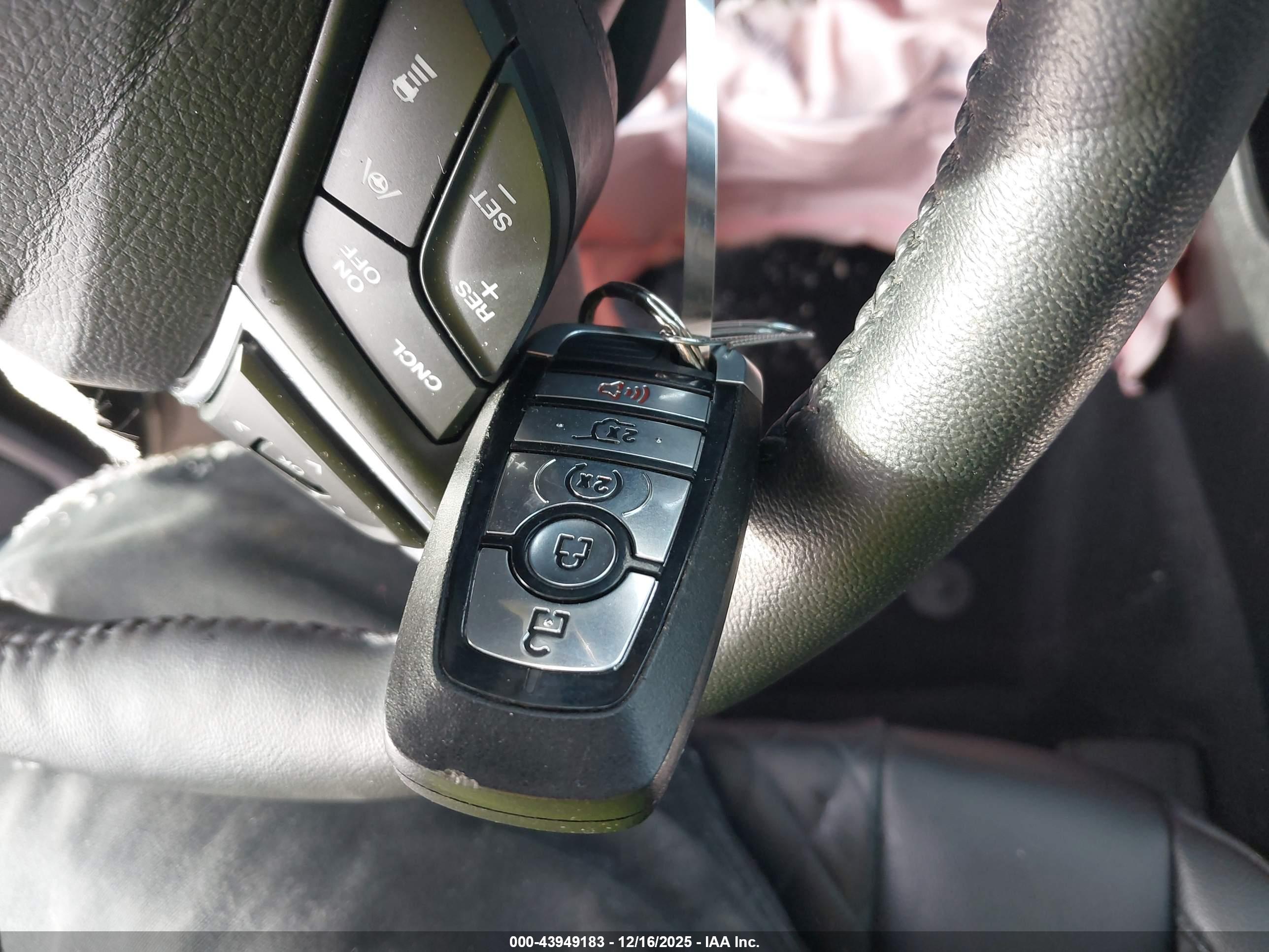 FORD EDGE image 11