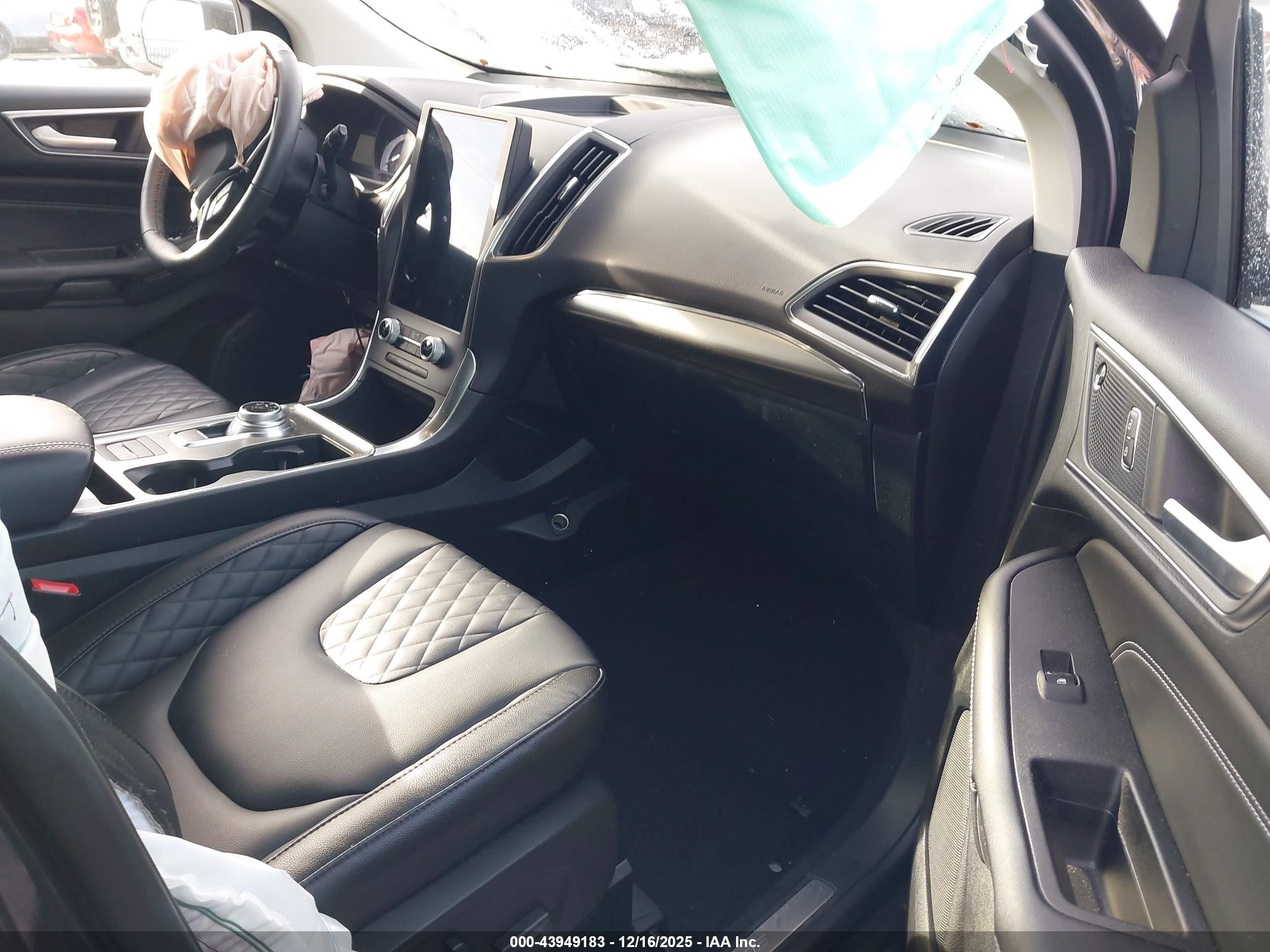 FORD EDGE image 5