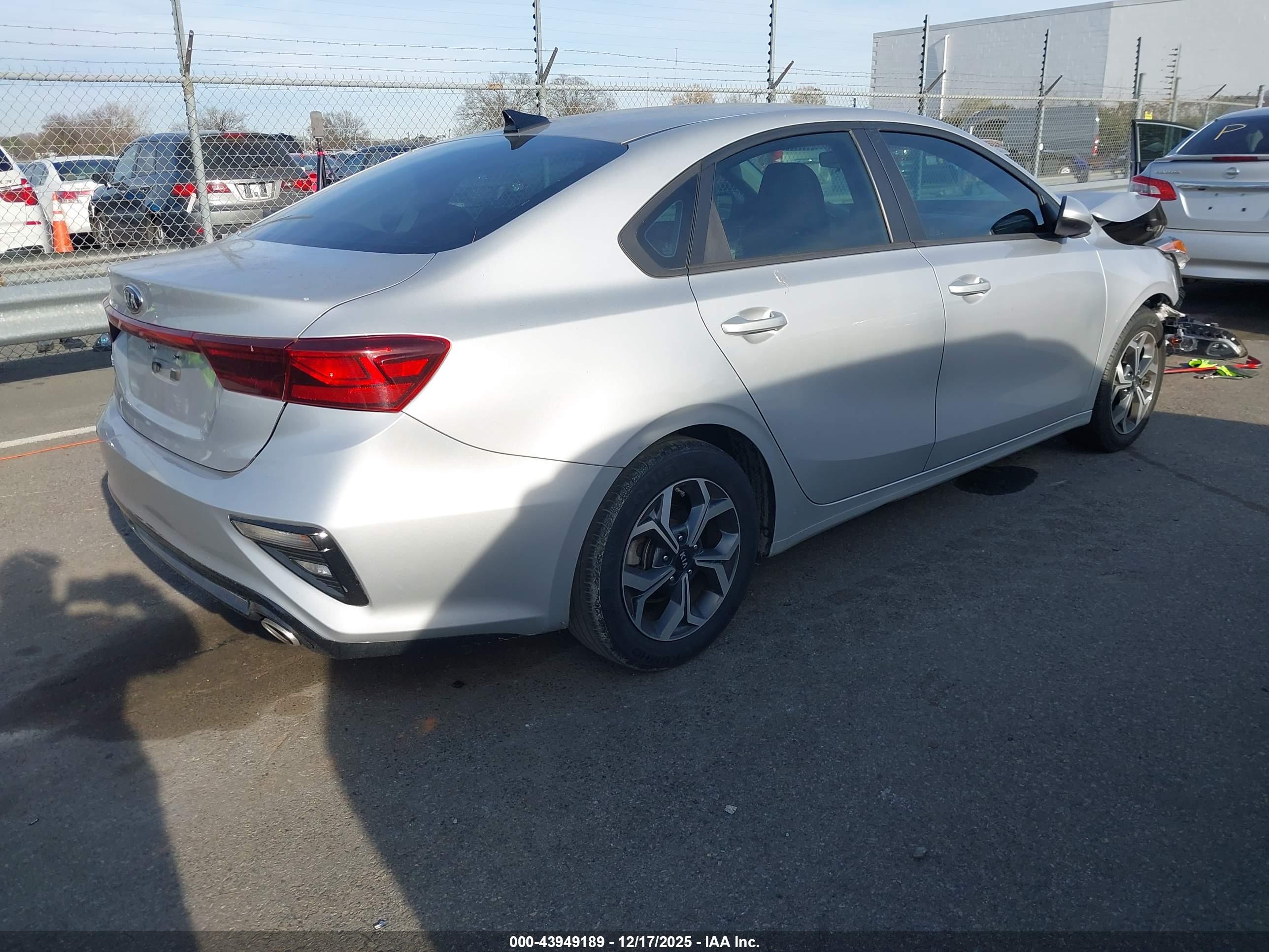 KIA FORTE image 4
