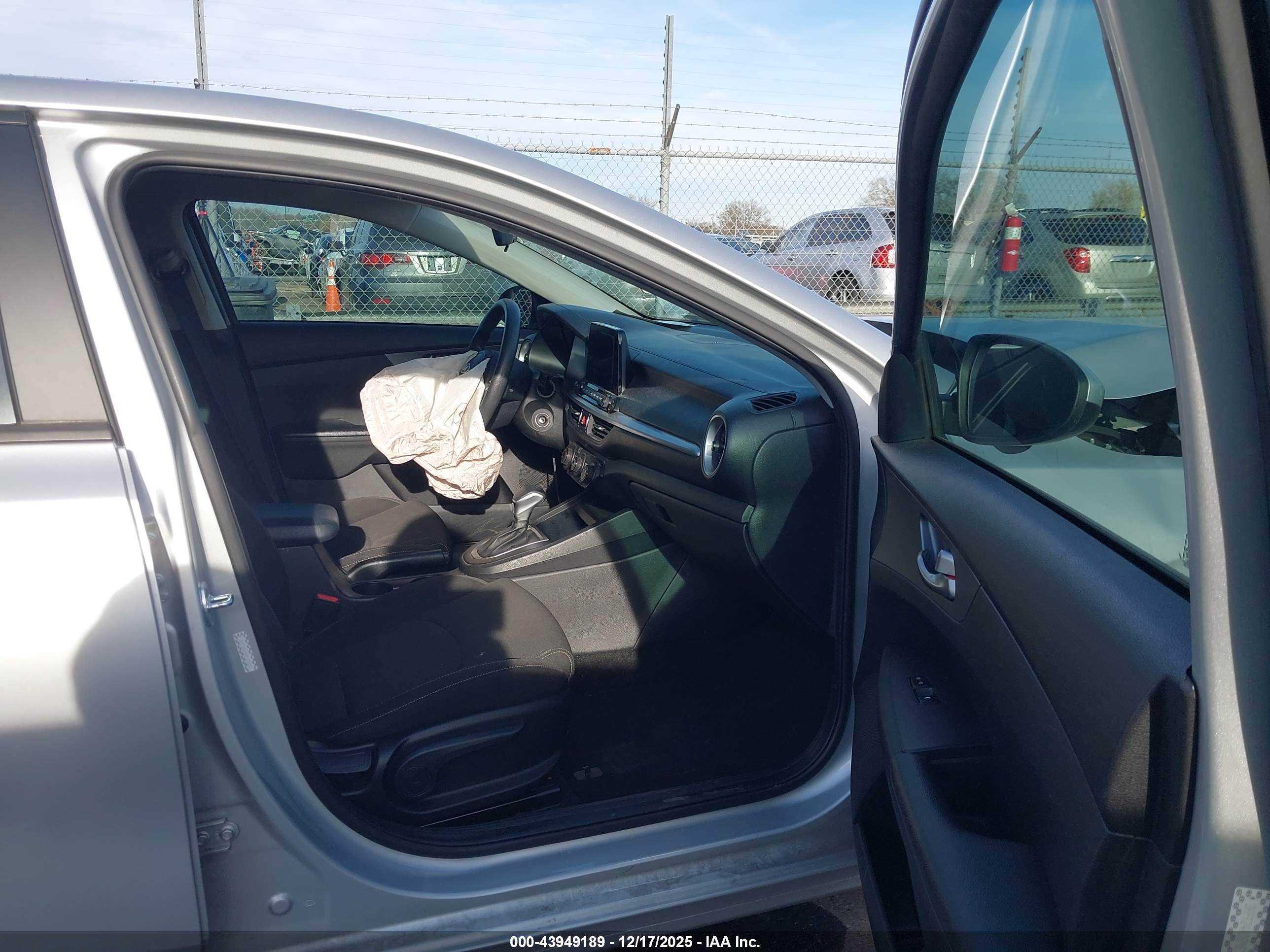 KIA FORTE image 5