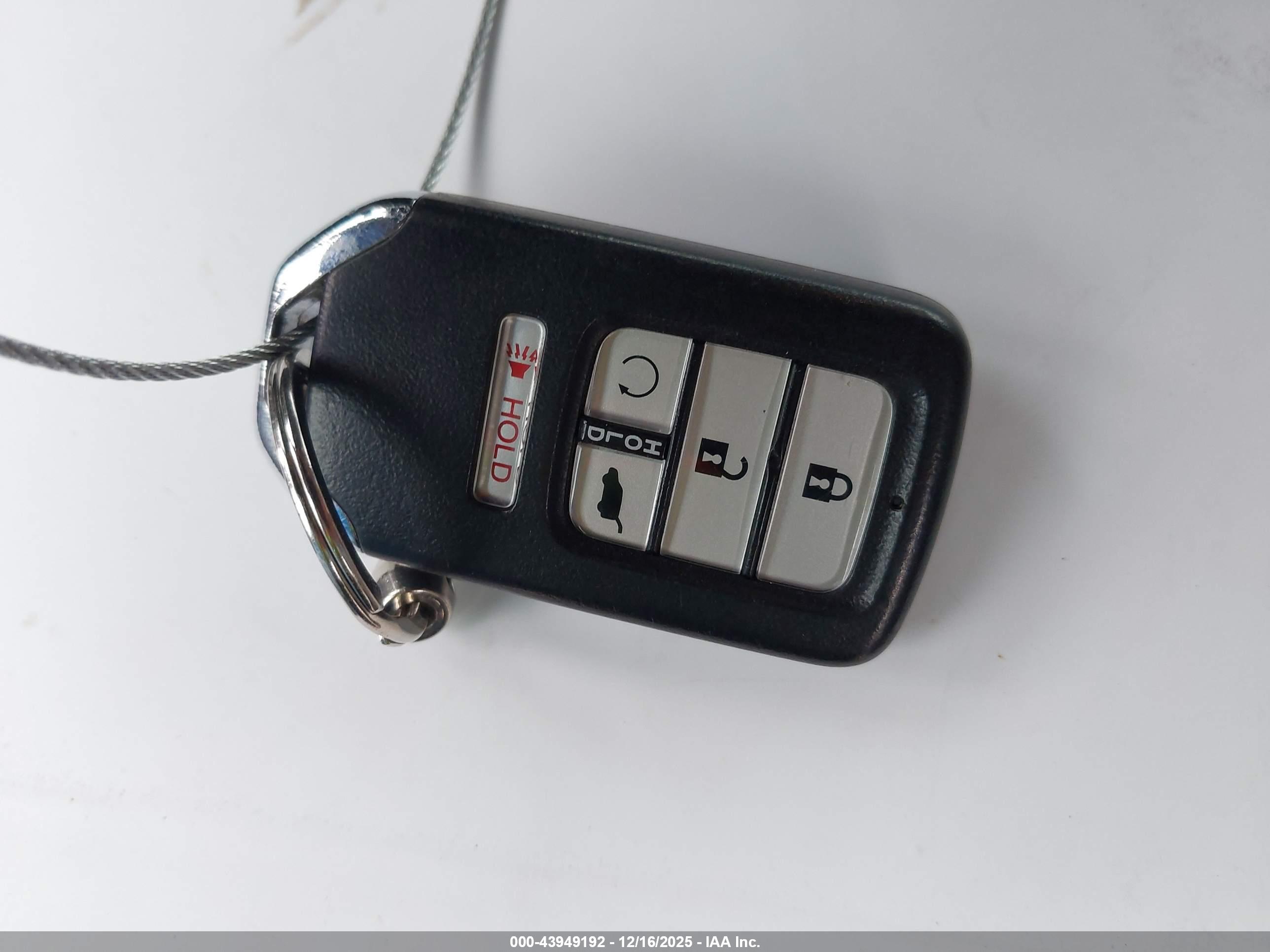 HONDA CR-V image 11