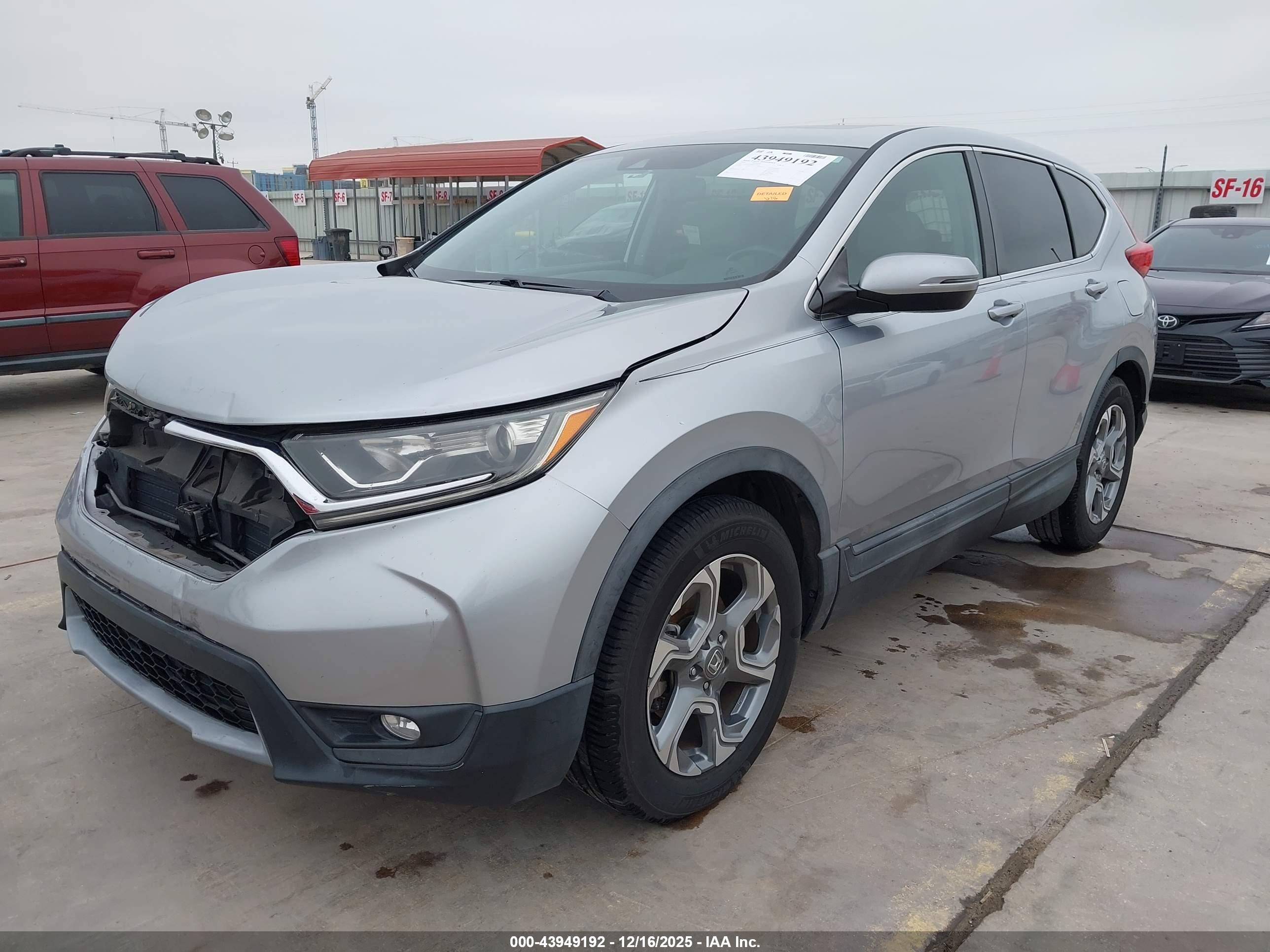 HONDA CR-V image 2