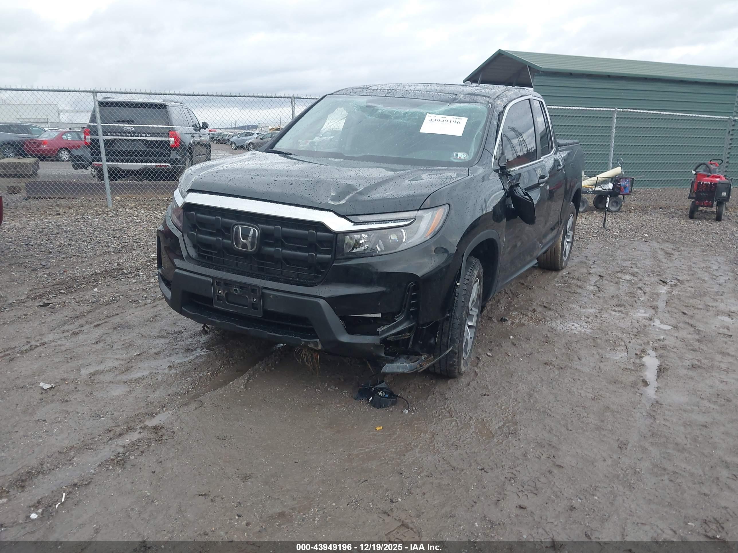 HONDA RIDGELINE image 2