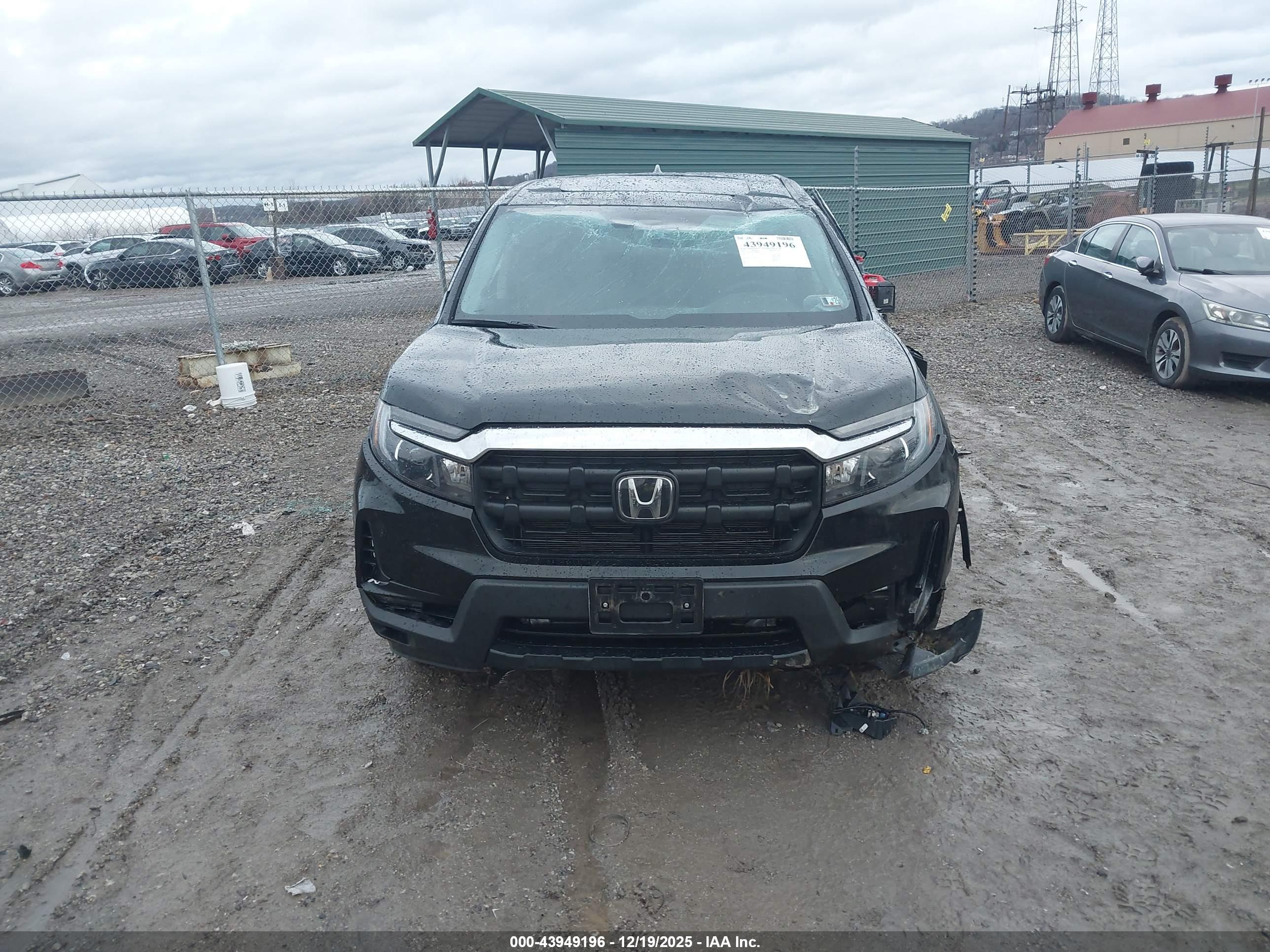 HONDA RIDGELINE image 6