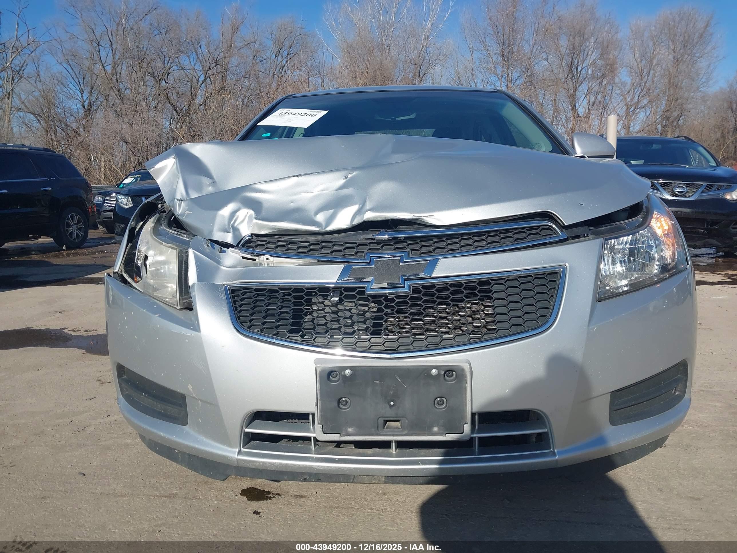 CHEVROLET CRUZE image 6