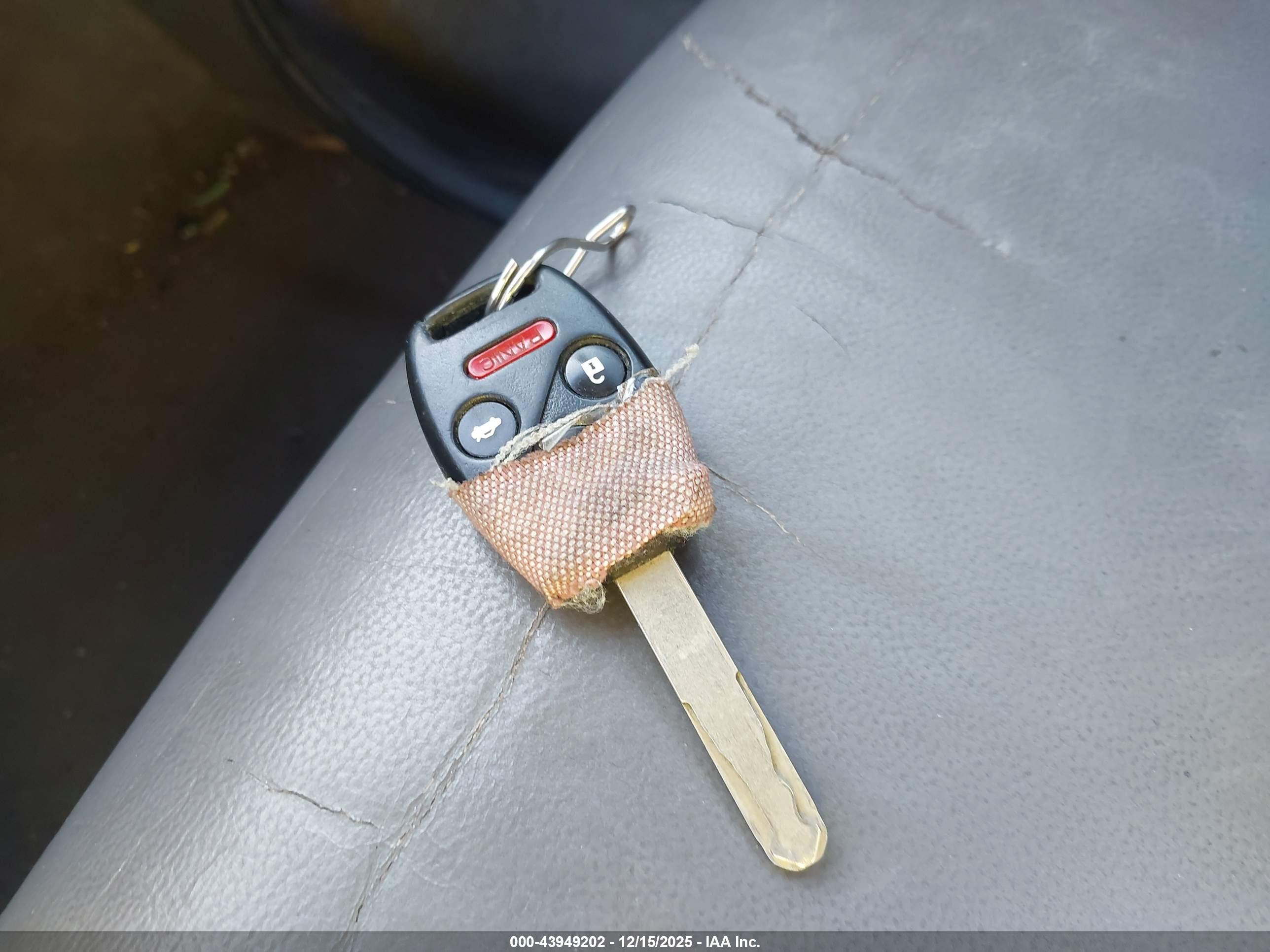 HONDA CIVIC image 11