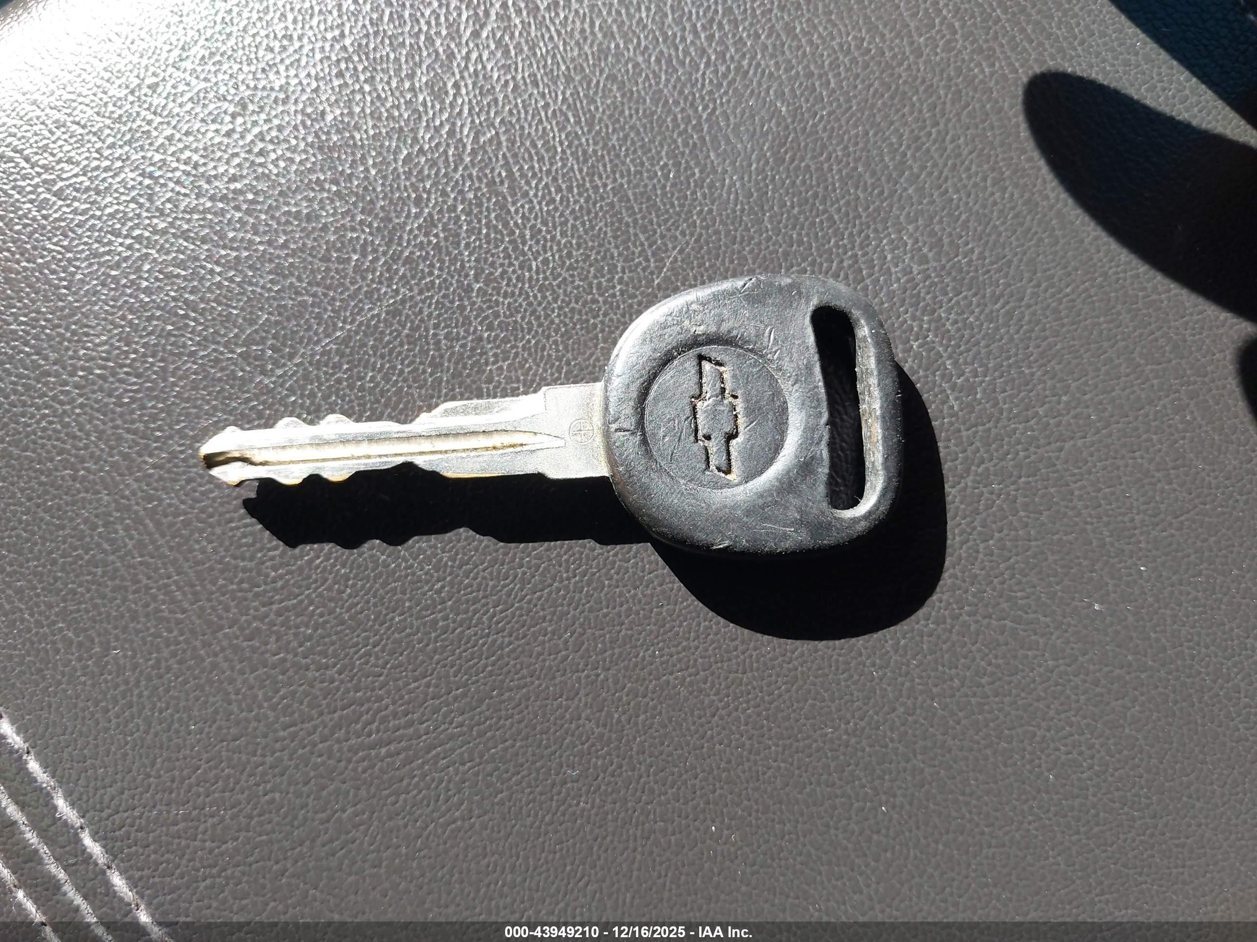 CHEVROLET TRAVERSE image 11