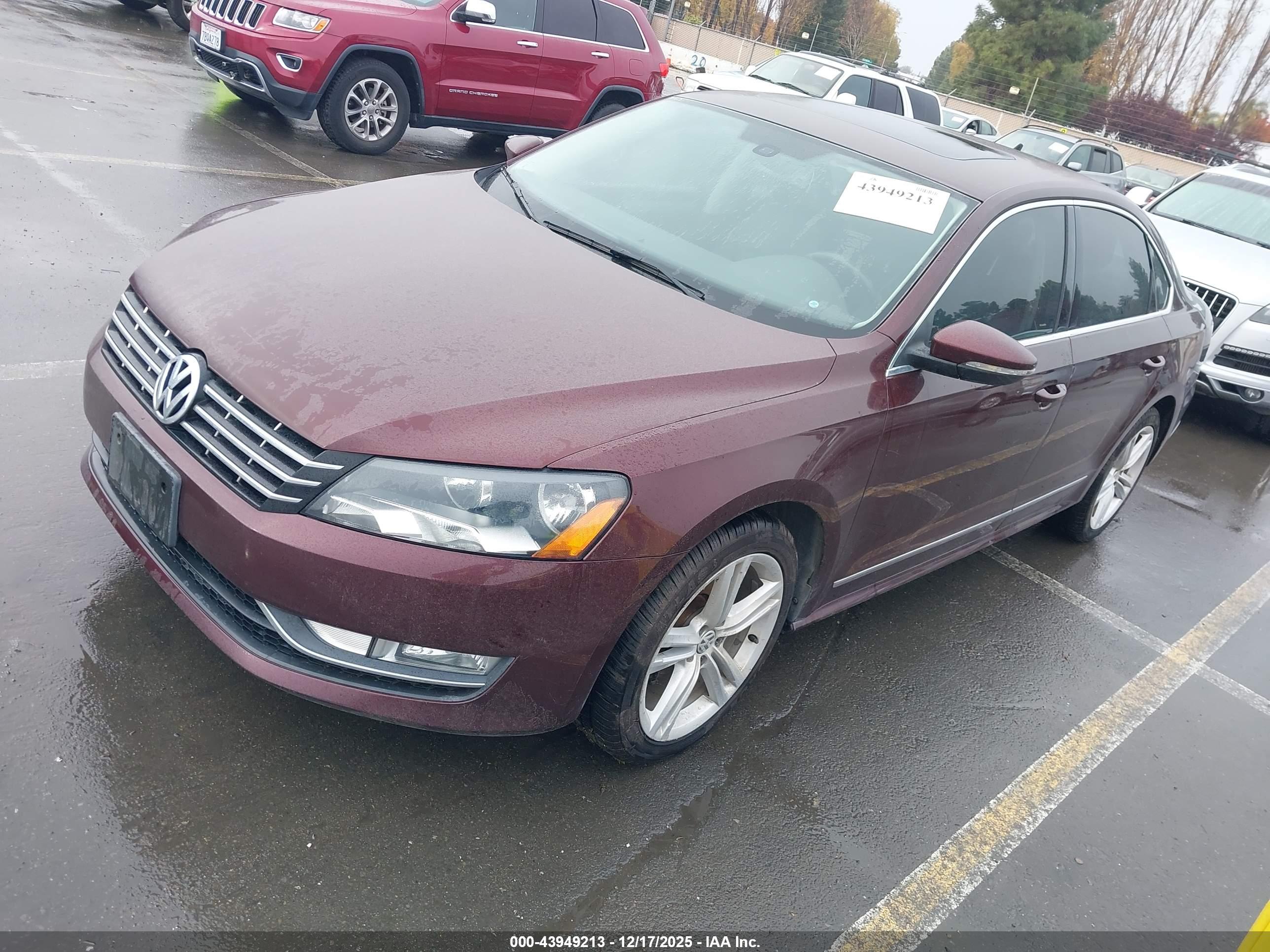 VOLKSWAGEN PASSAT image 2