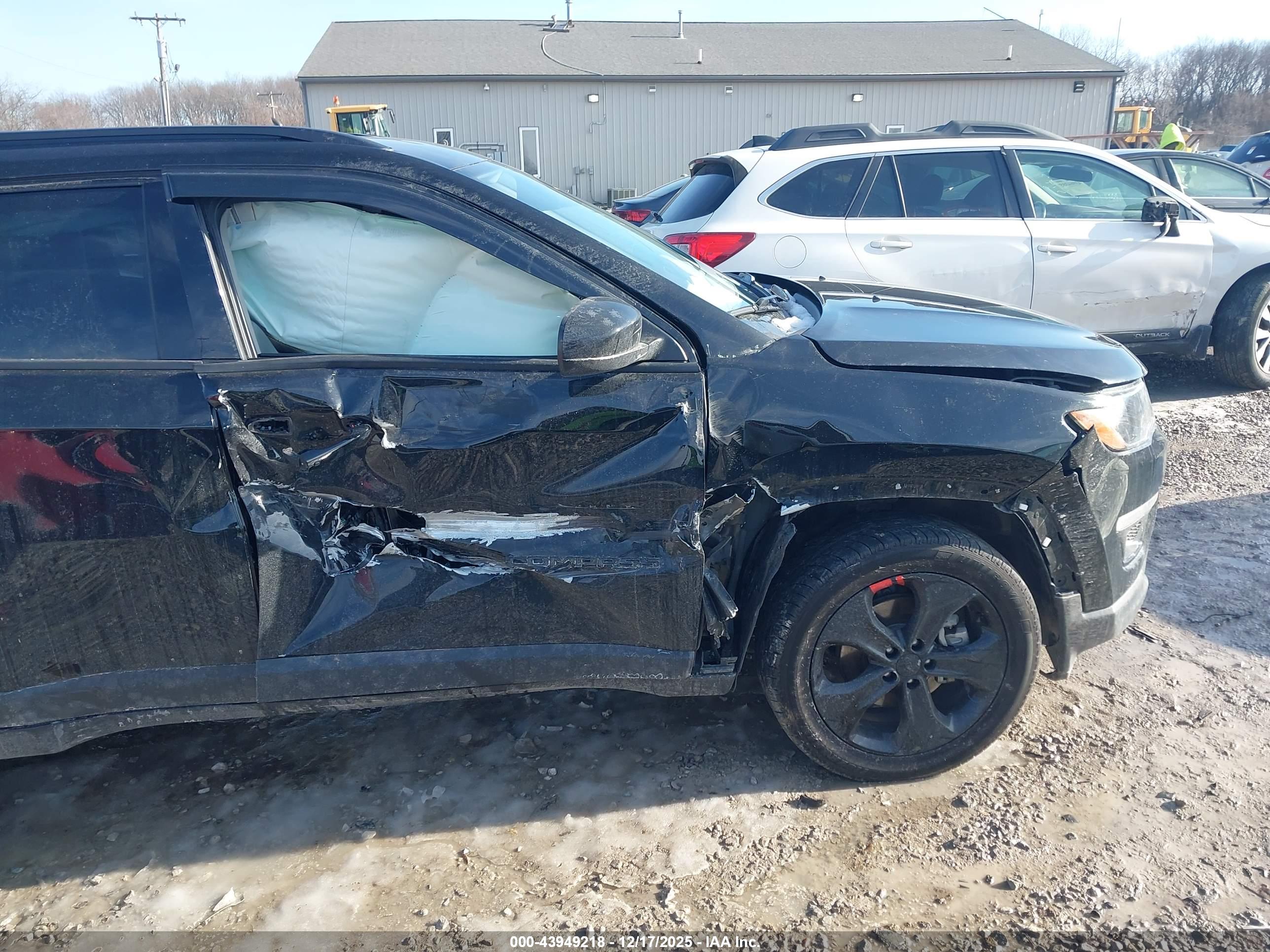 JEEP COMPASS image 6