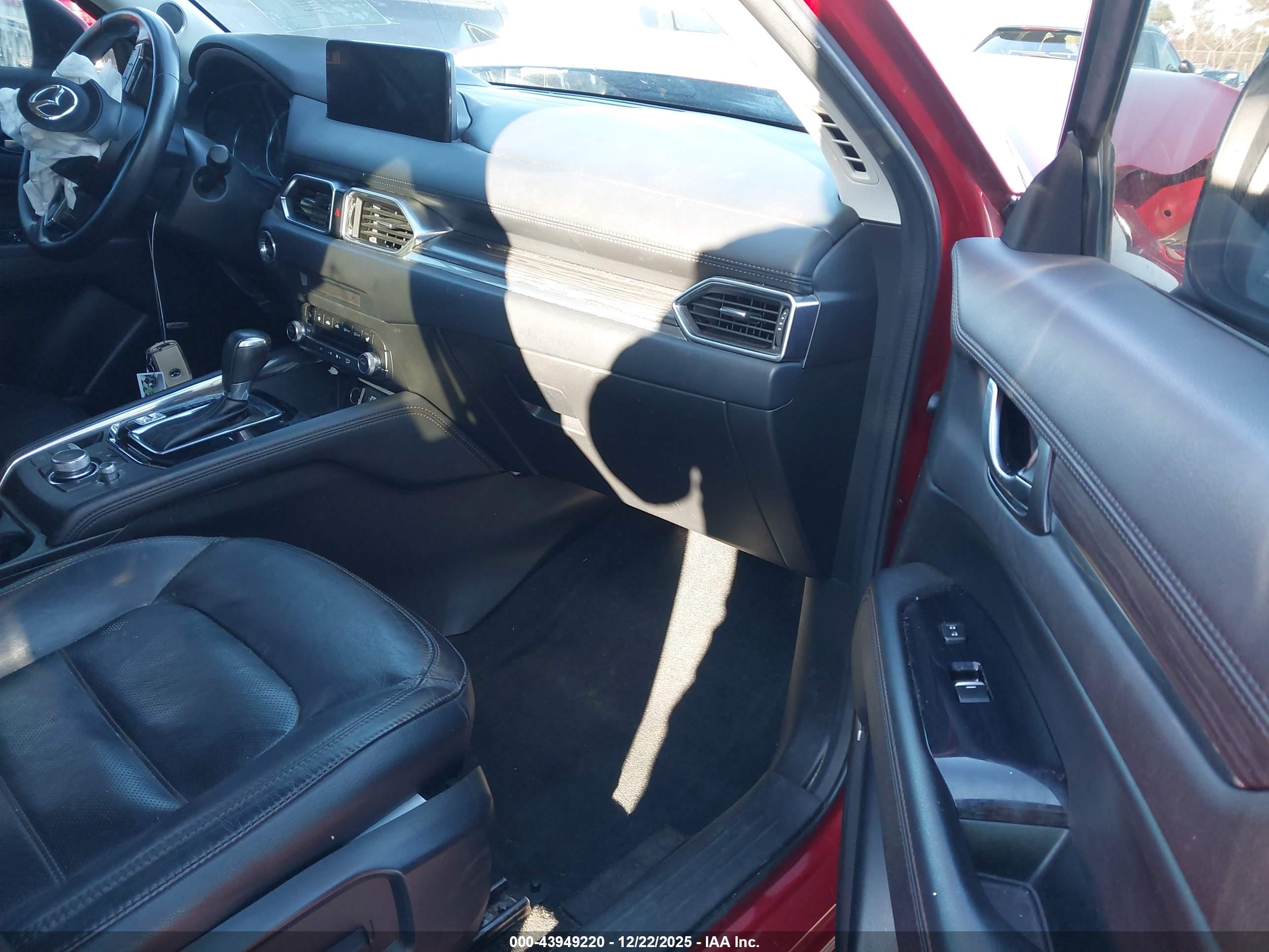 MAZDA CX-5 image 5