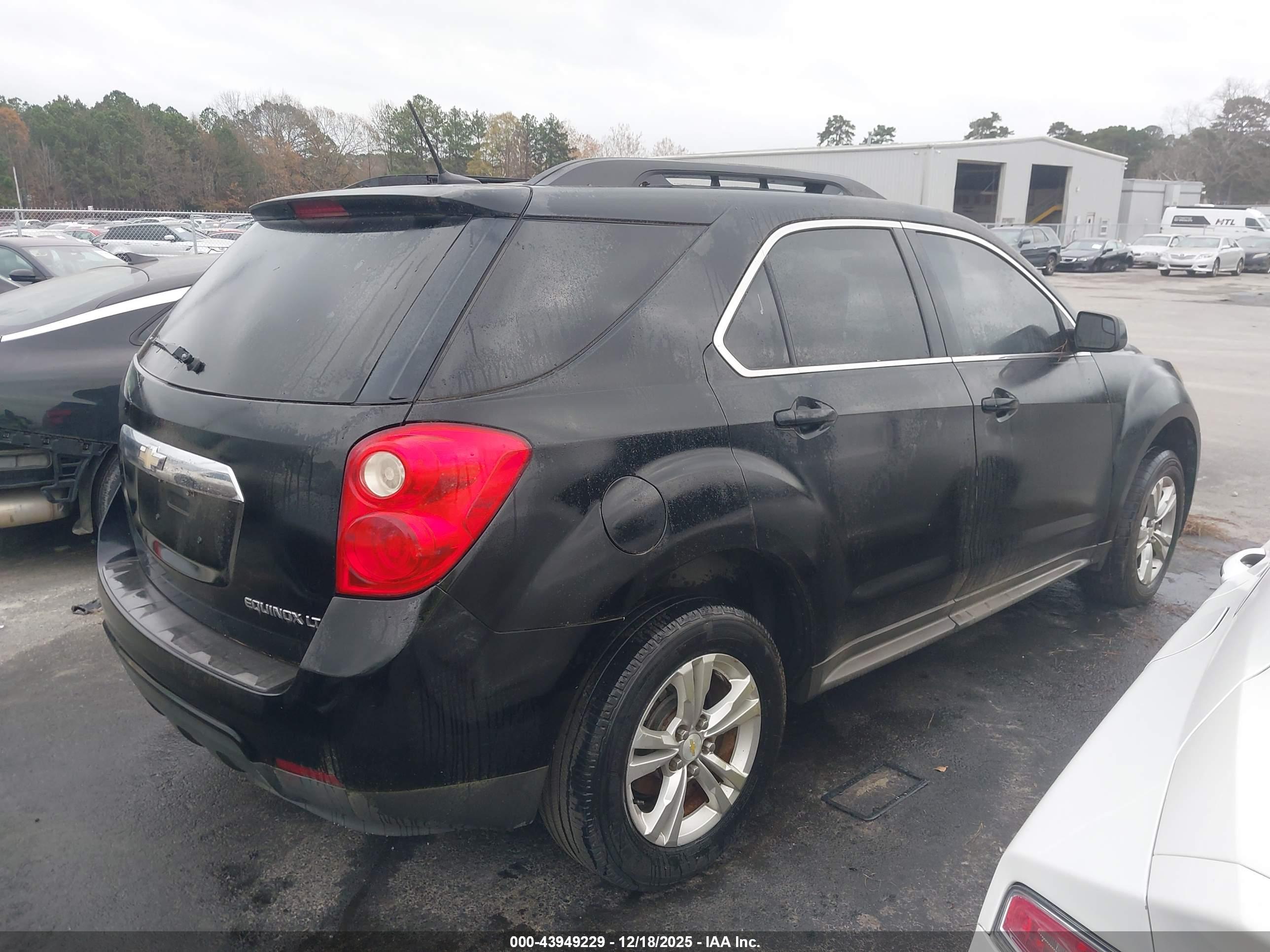 CHEVROLET EQUINOX image 4