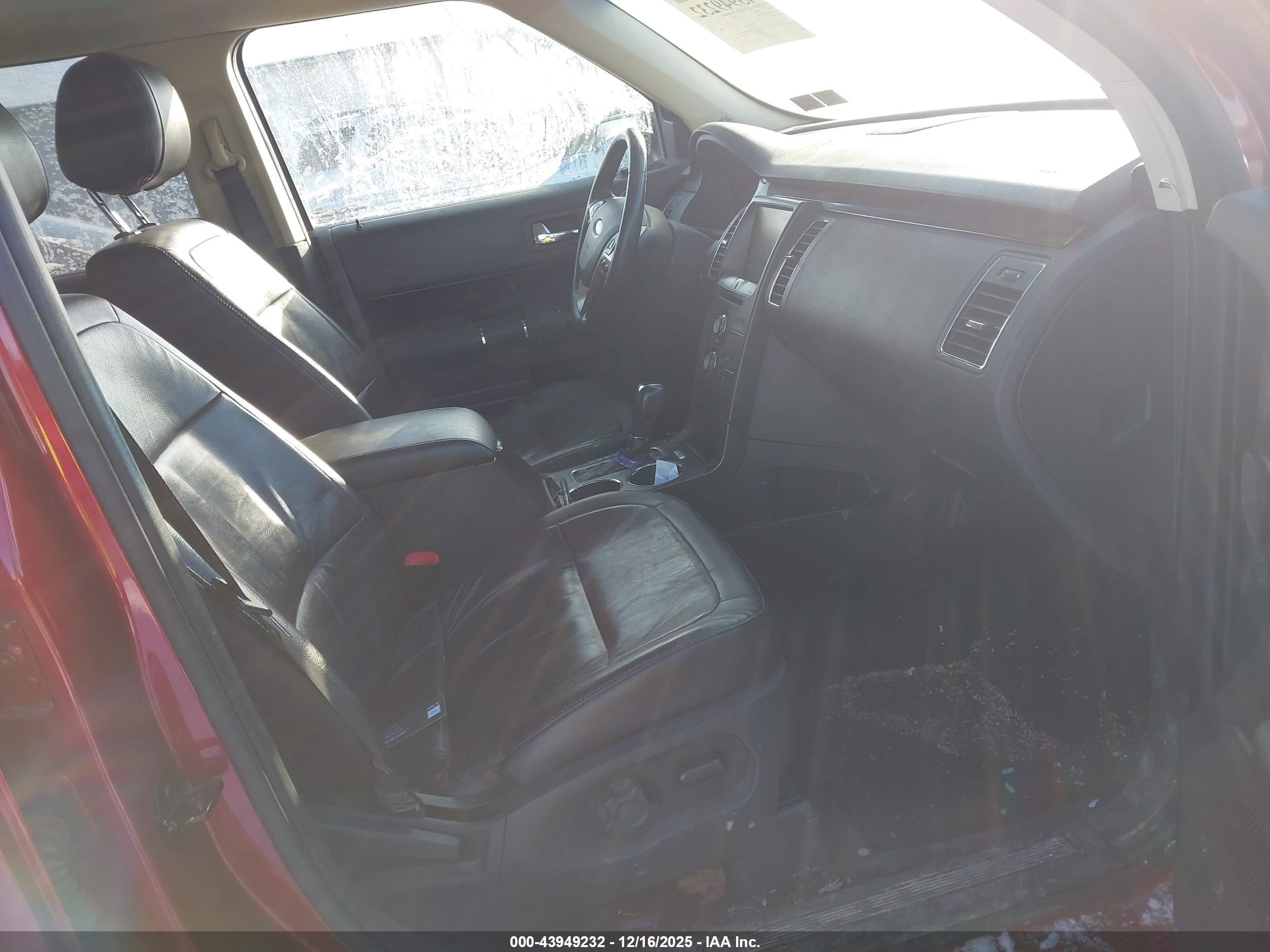 FORD FLEX image 5